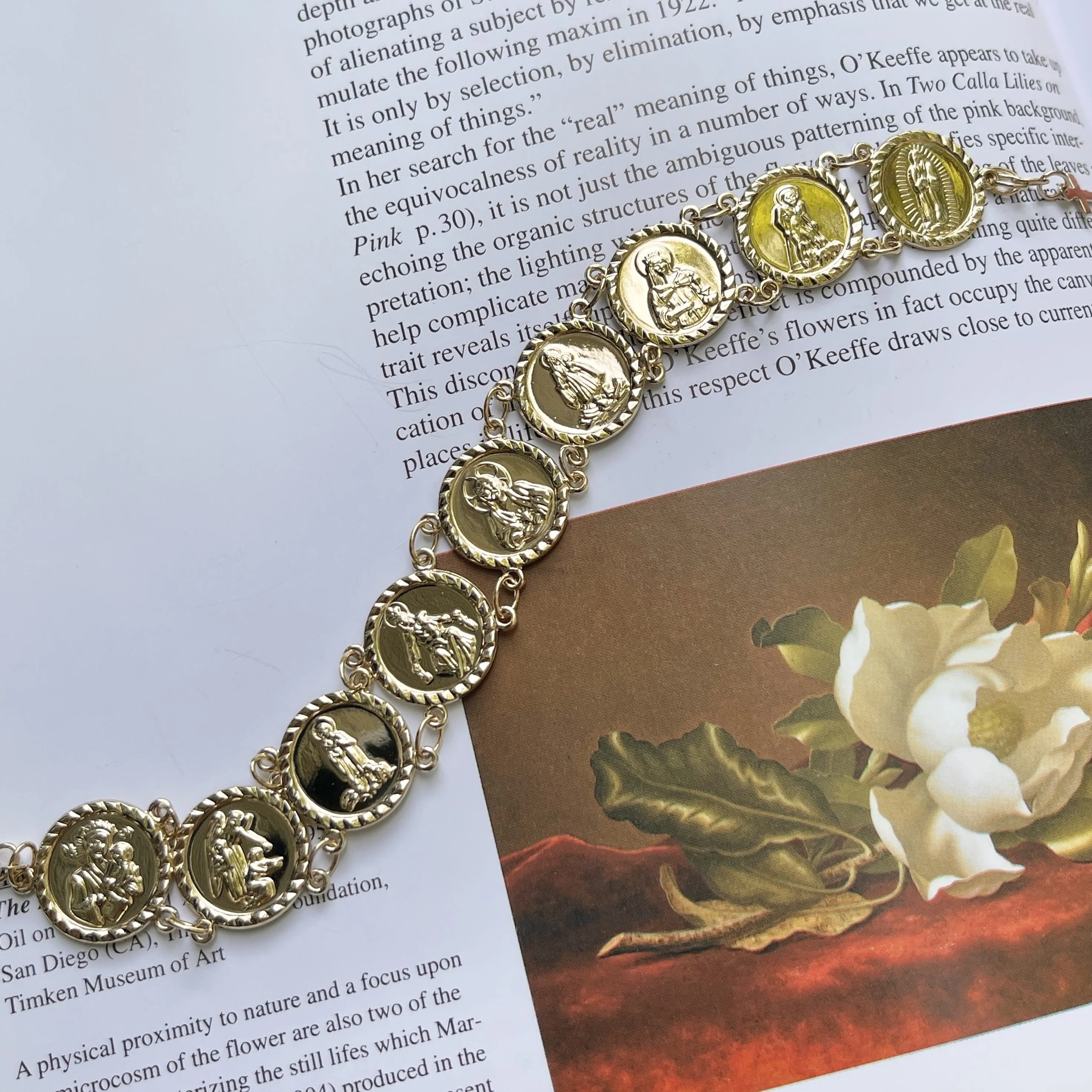 14KT Yellow Gold Traditional Saints Round Medal Link Bracelet
