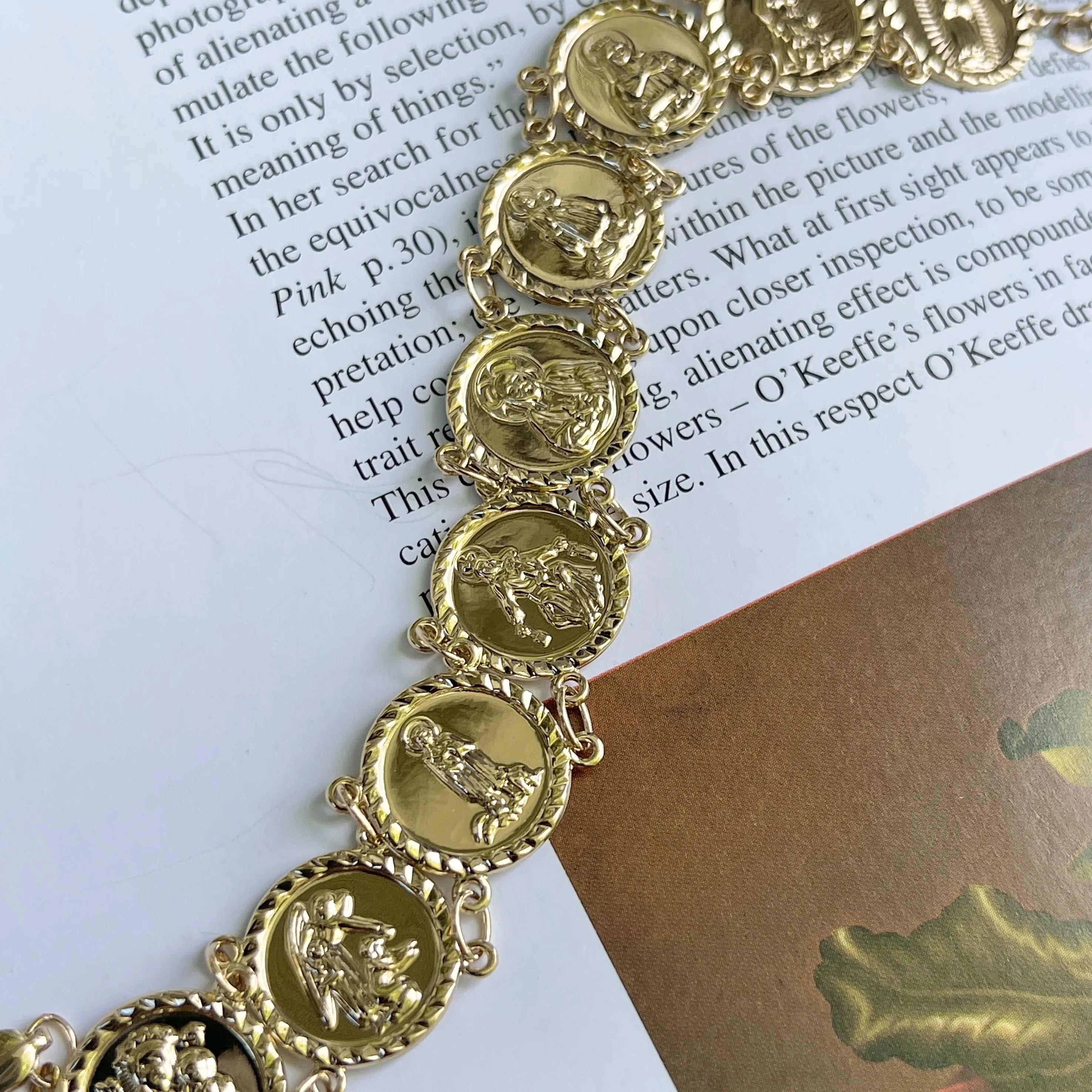 14KT Yellow Gold Traditional Saints Round Medal Link Bracelet