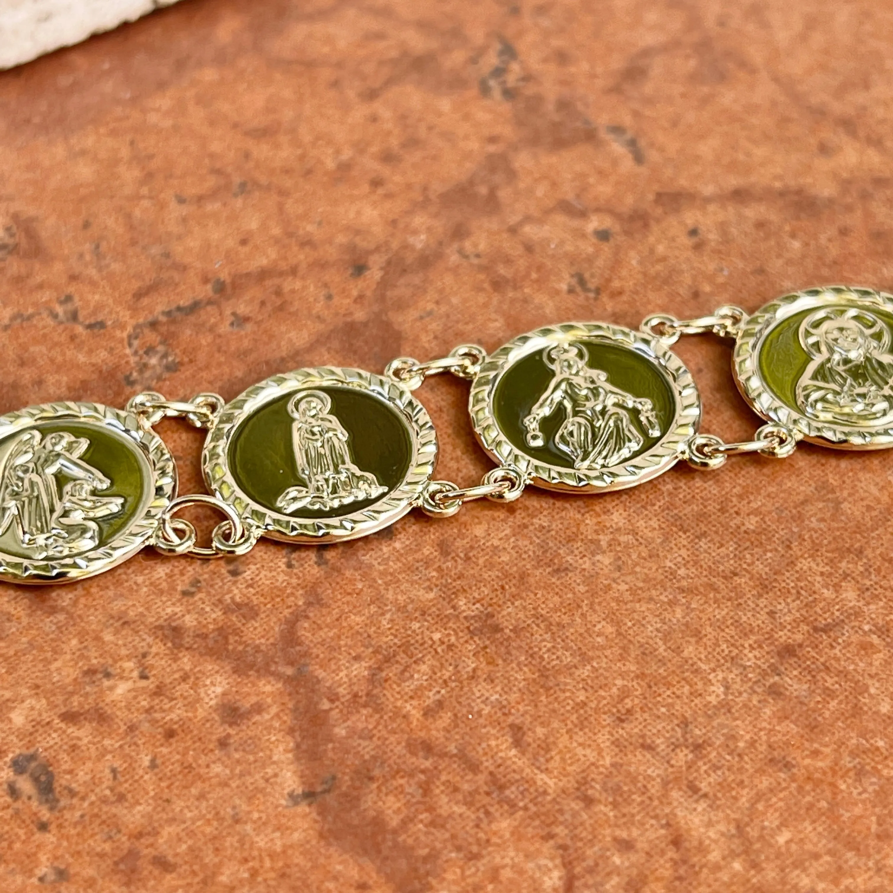 14KT Yellow Gold Traditional Saints Round Medal Link Bracelet