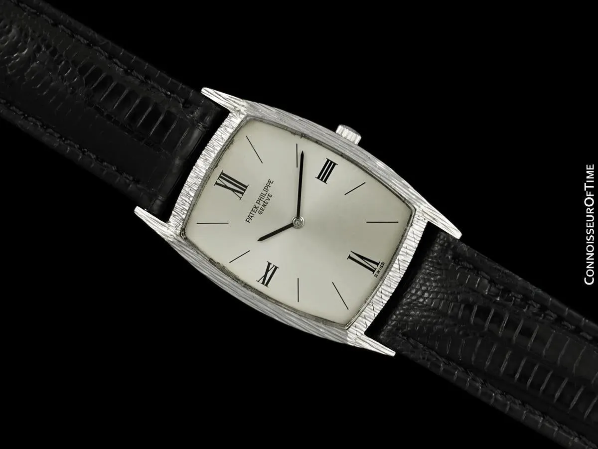 1960's Patek Philippe Classic Vintage Mens Ultra Thin Retro Bark Watch - 18K White Gold
