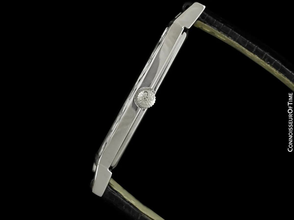 1960's Patek Philippe Classic Vintage Mens Ultra Thin Retro Bark Watch - 18K White Gold
