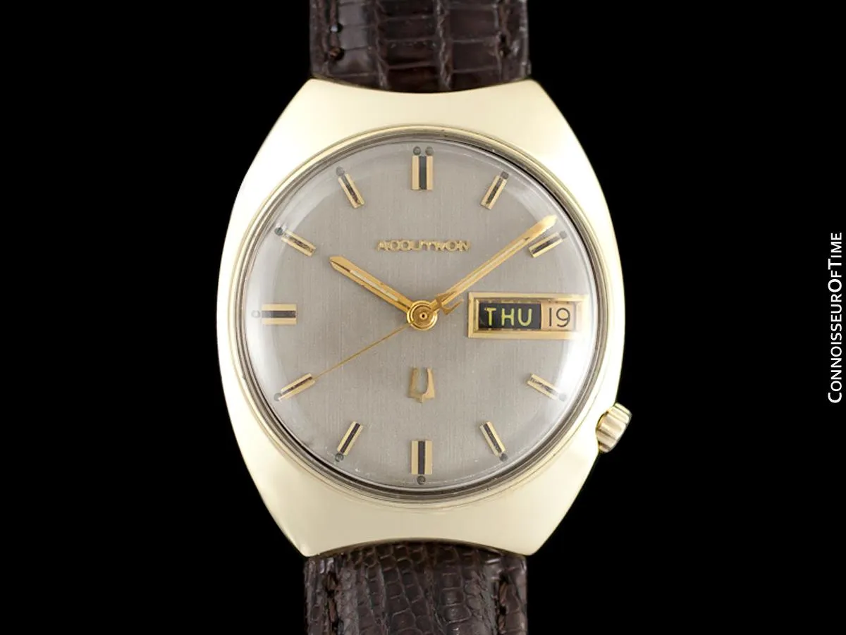 1963 Bulova Accutron Vintage Mens Day Date Watch - Solid 14K Gold