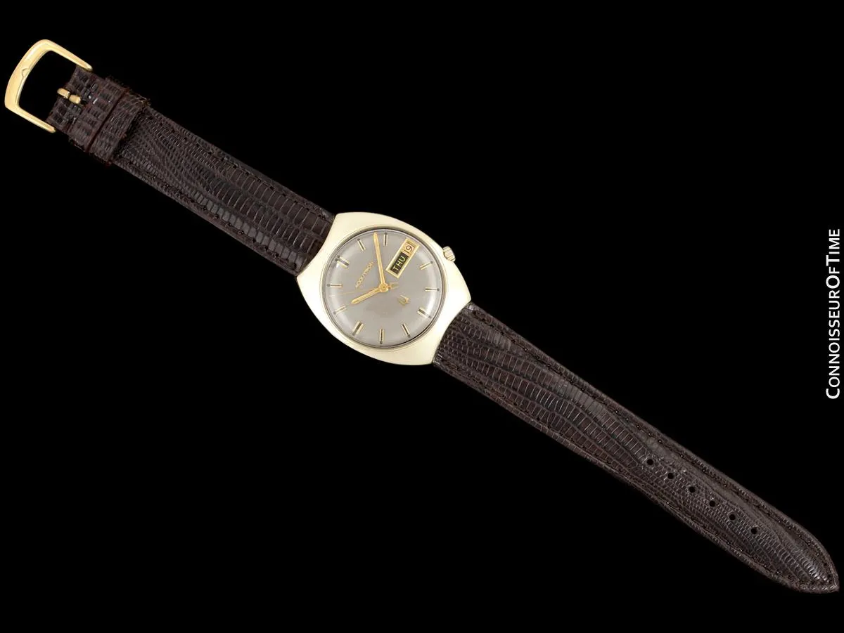 1963 Bulova Accutron Vintage Mens Day Date Watch - Solid 14K Gold