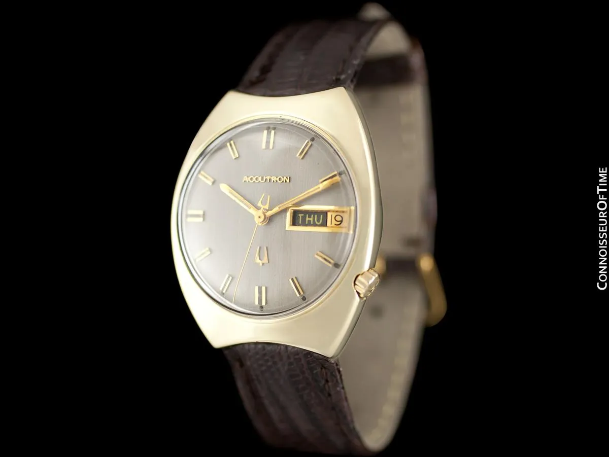 1963 Bulova Accutron Vintage Mens Day Date Watch - Solid 14K Gold