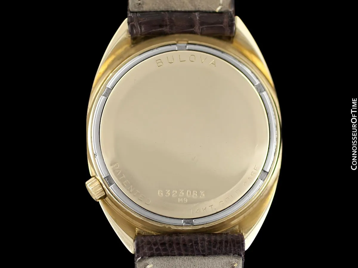 1963 Bulova Accutron Vintage Mens Day Date Watch - Solid 14K Gold