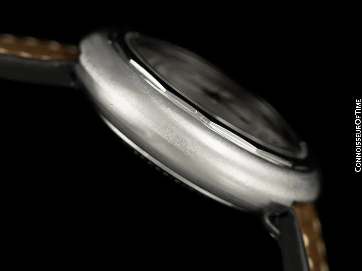 1970's Jaeger-LeCoultre Vintage Mens "Snow Drop" Memovox Alarm Reveil - Stainless Steel