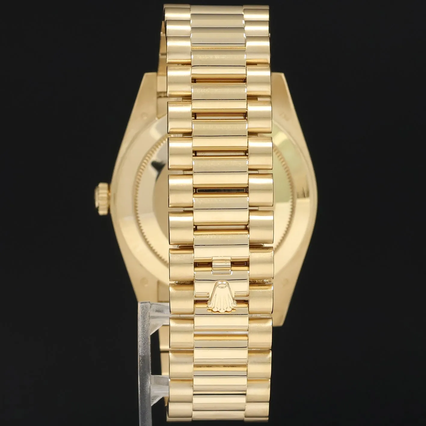 2023 MINT Rolex Day-Date 40 President 228238 Champagne Roman Yellow Gold Watch