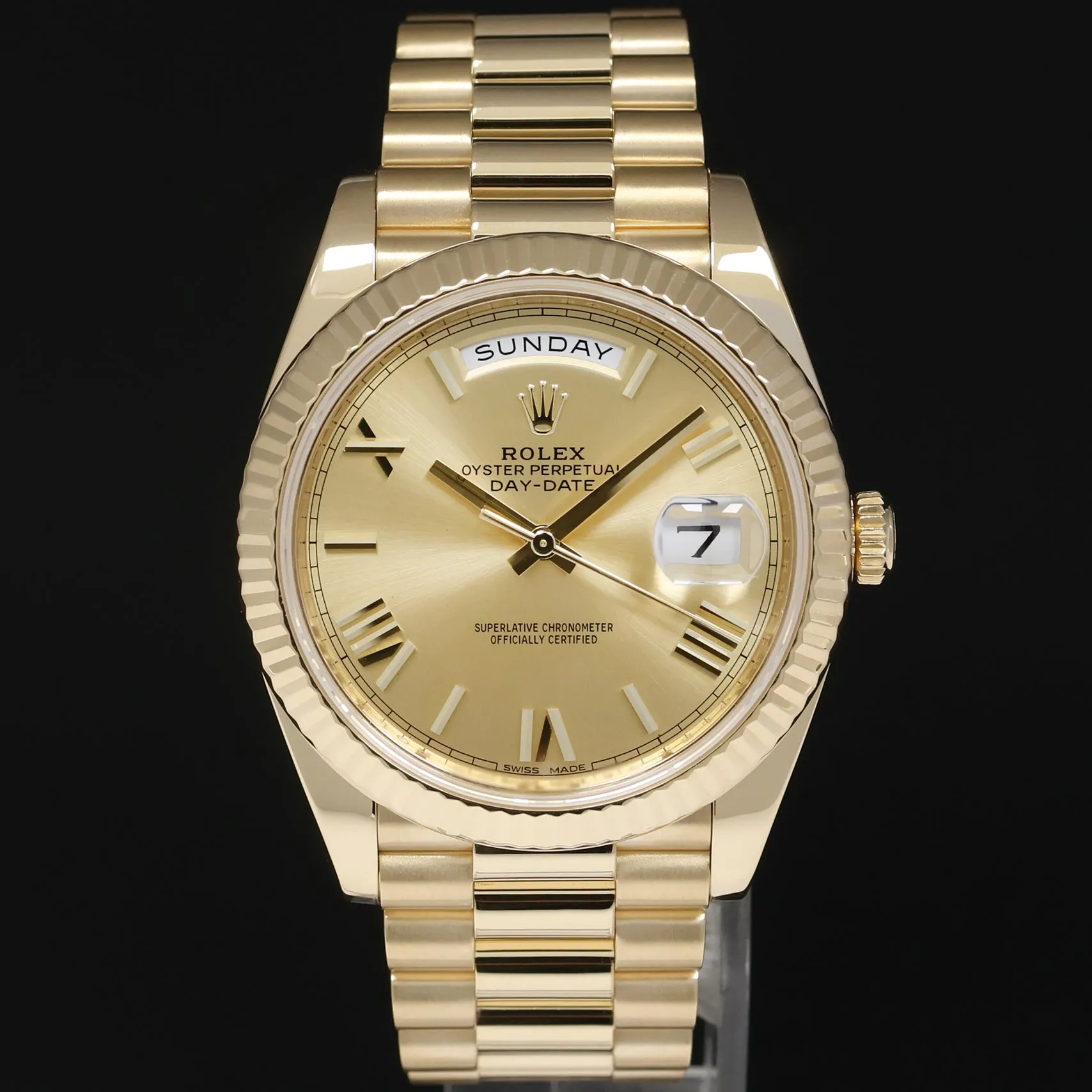 2023 MINT Rolex Day-Date 40 President 228238 Champagne Roman Yellow Gold Watch