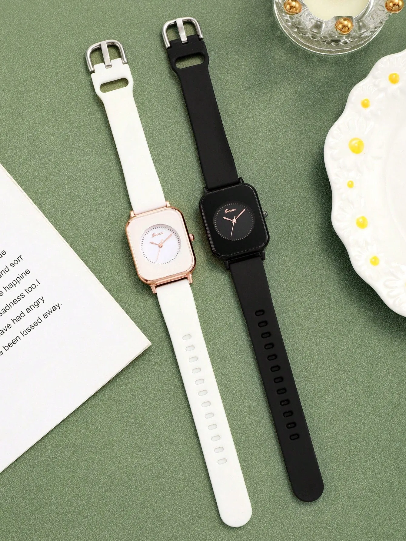 2pcs Square Quartz Watch - Multicolor