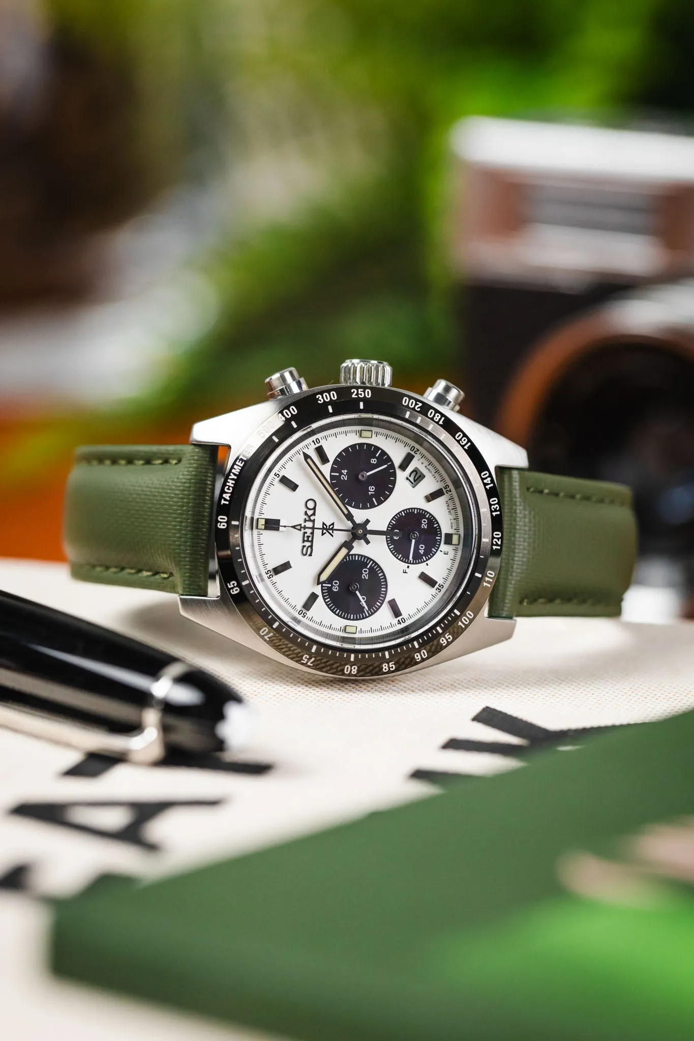 Artem Straps Loop-less™ Green Sailcloth Watch Strap with Green Stitching