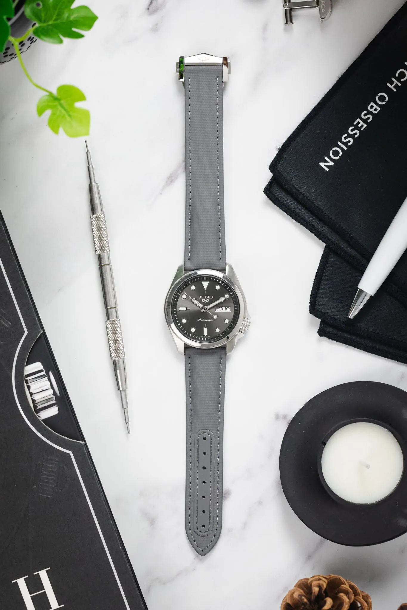 Artem Straps Loop-less™ Grey Sailcloth Watch Strap