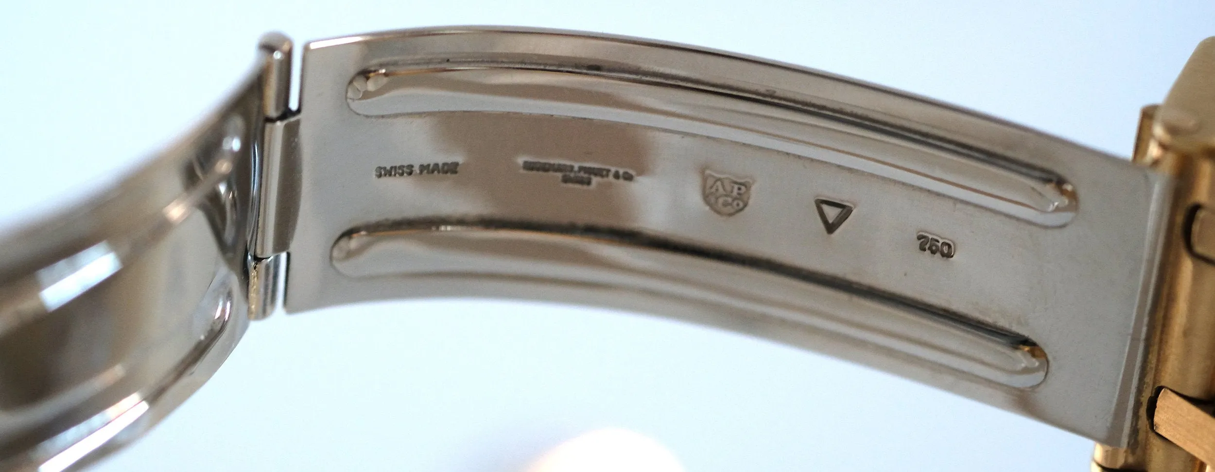 Audemars Piguet Jumbo Royal Oak in Gold