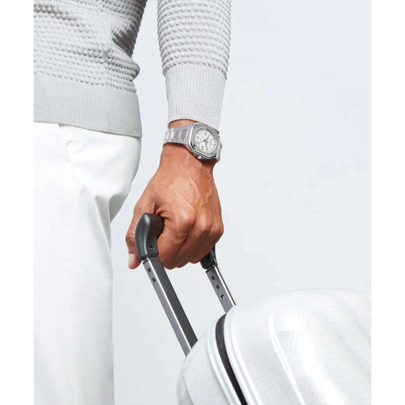 BR 05 GMT WHITE