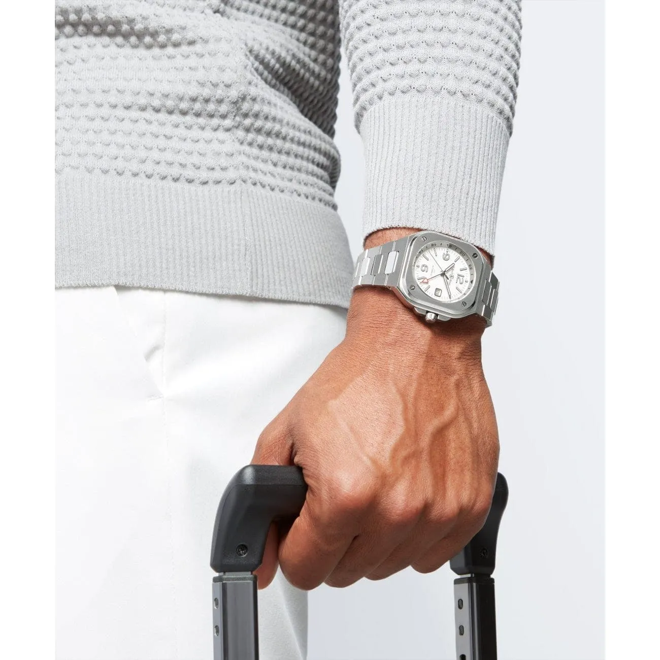BR 05 GMT WHITE