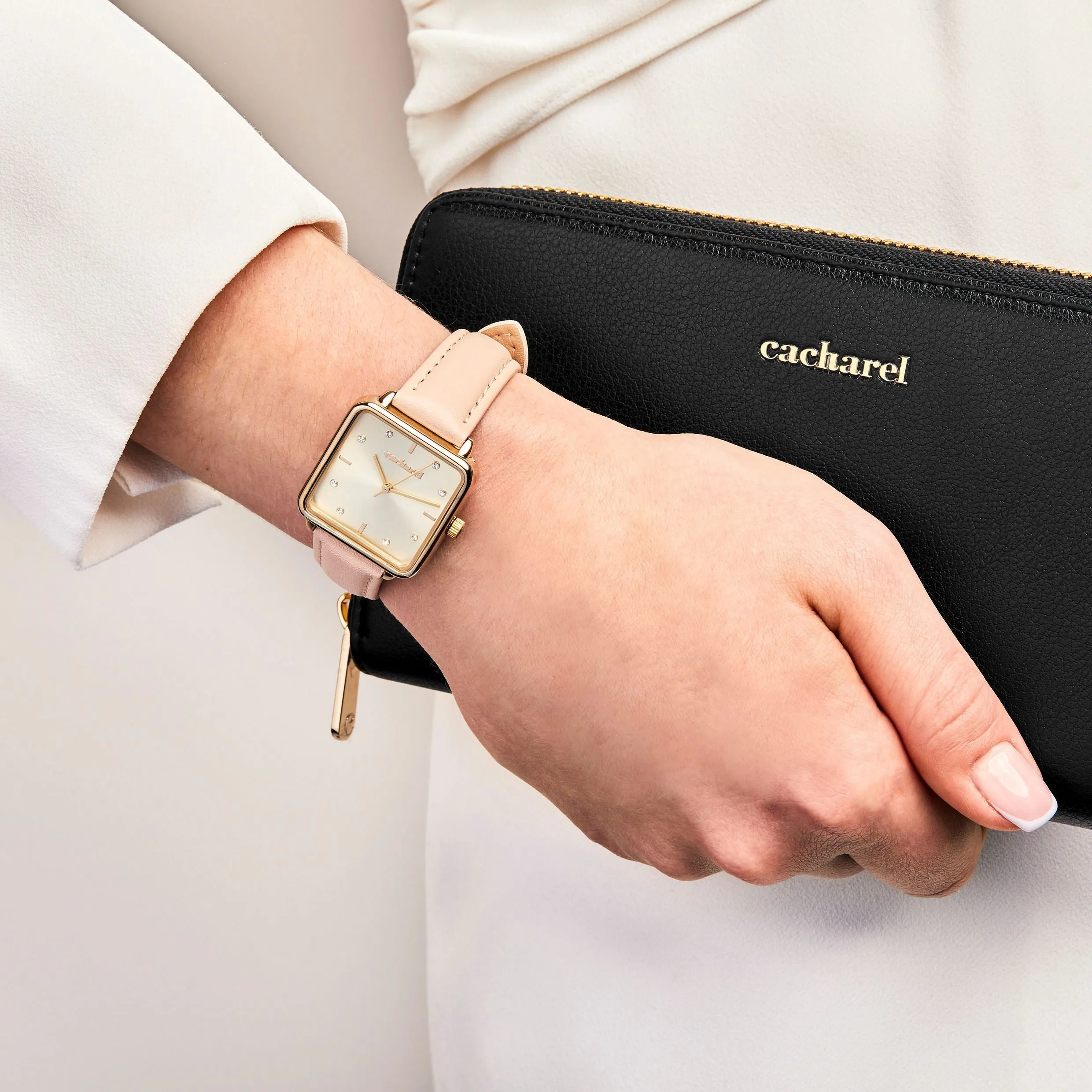 Cacharel CMN035X-Watch Timeless Nude