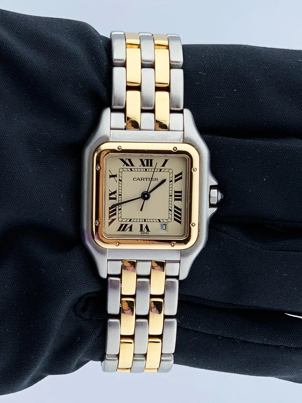 Cartier Panthere 187949C Two Rows Midsize Ladies Watch Box & Papers
