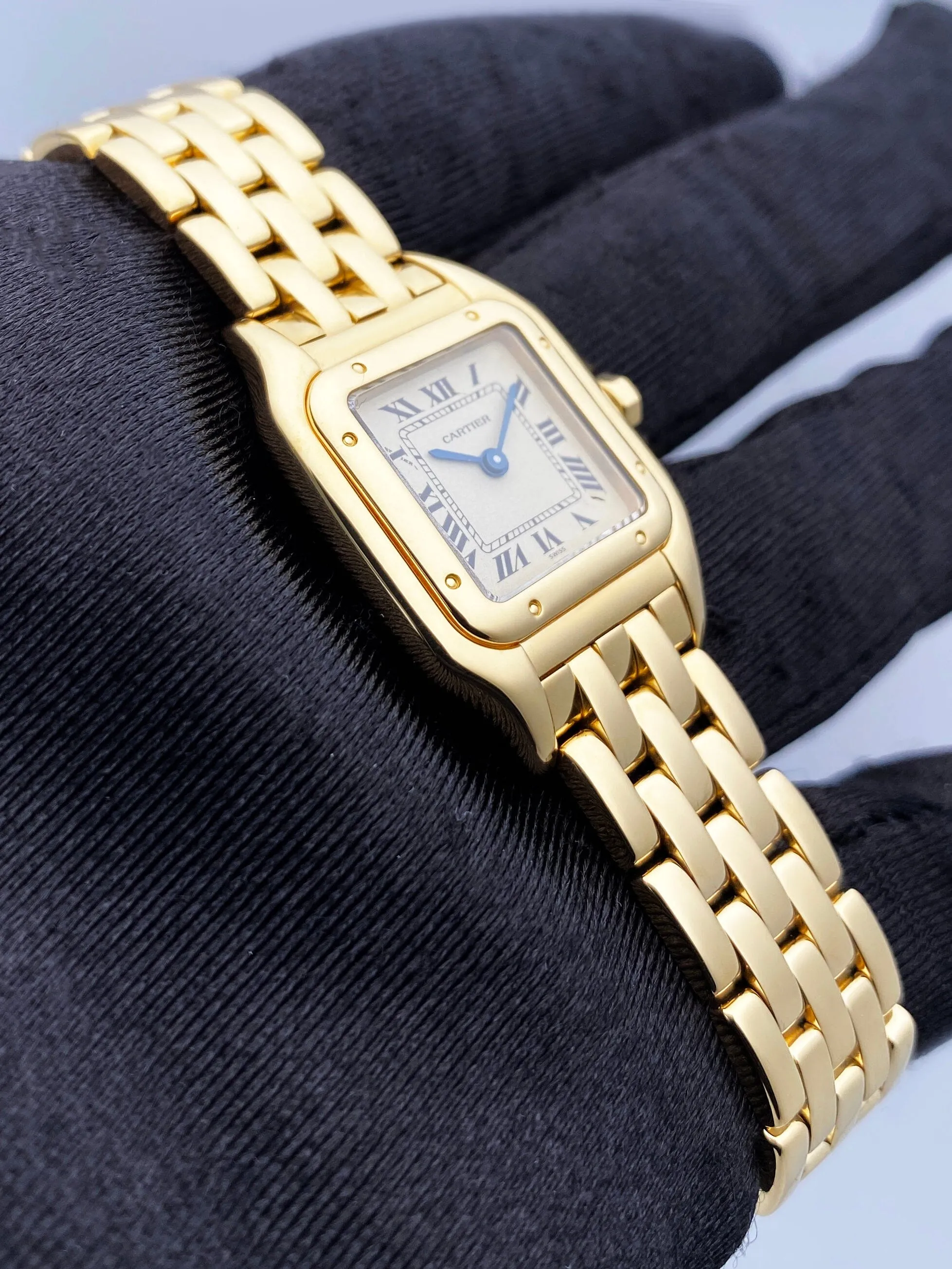 Cartier Panthere 8669 18K Yellow Gold Ladies Watch