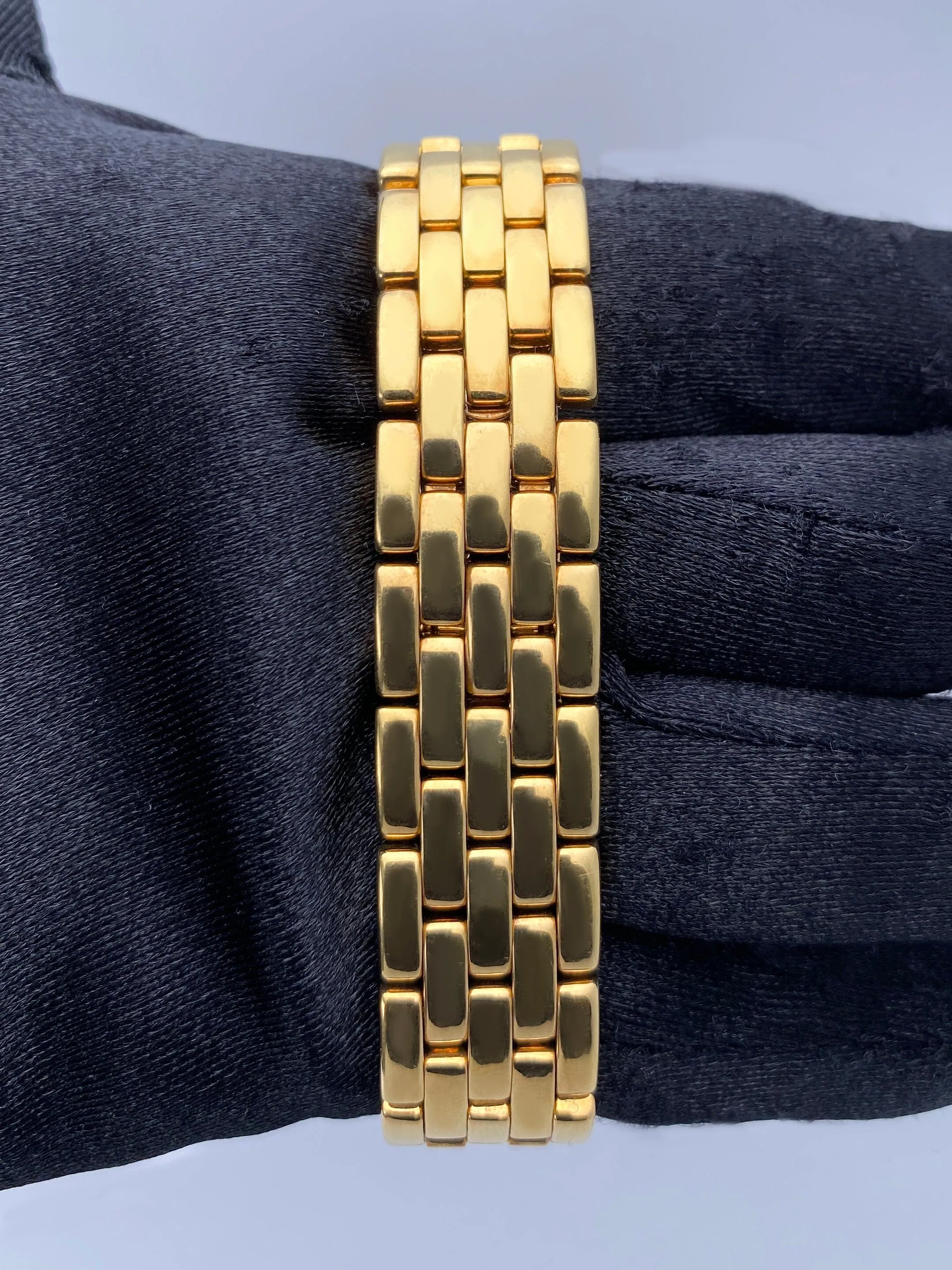 Cartier Panthere W25014B9 18K Yellow Gold Mens Watch
