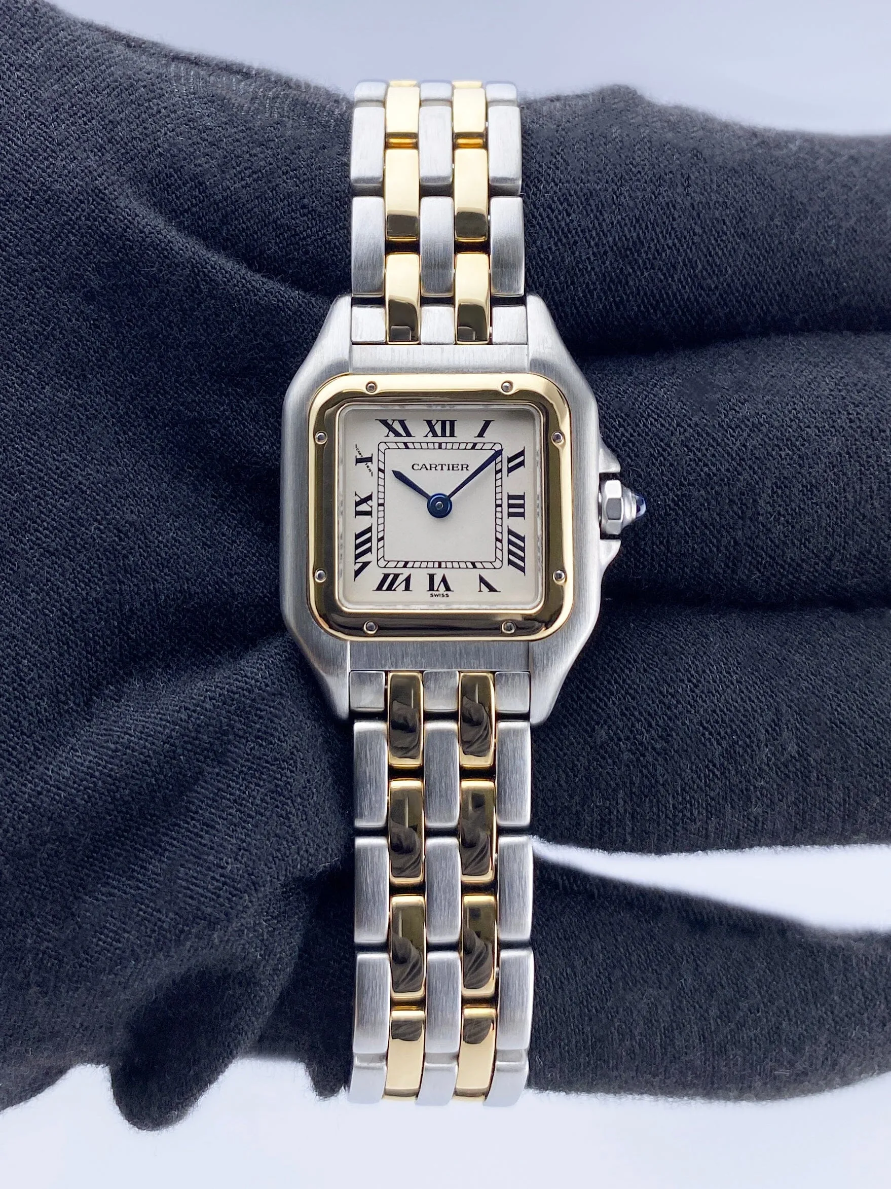 Cartier Panthère W25029B6 Off-White Dial Ladies Watch