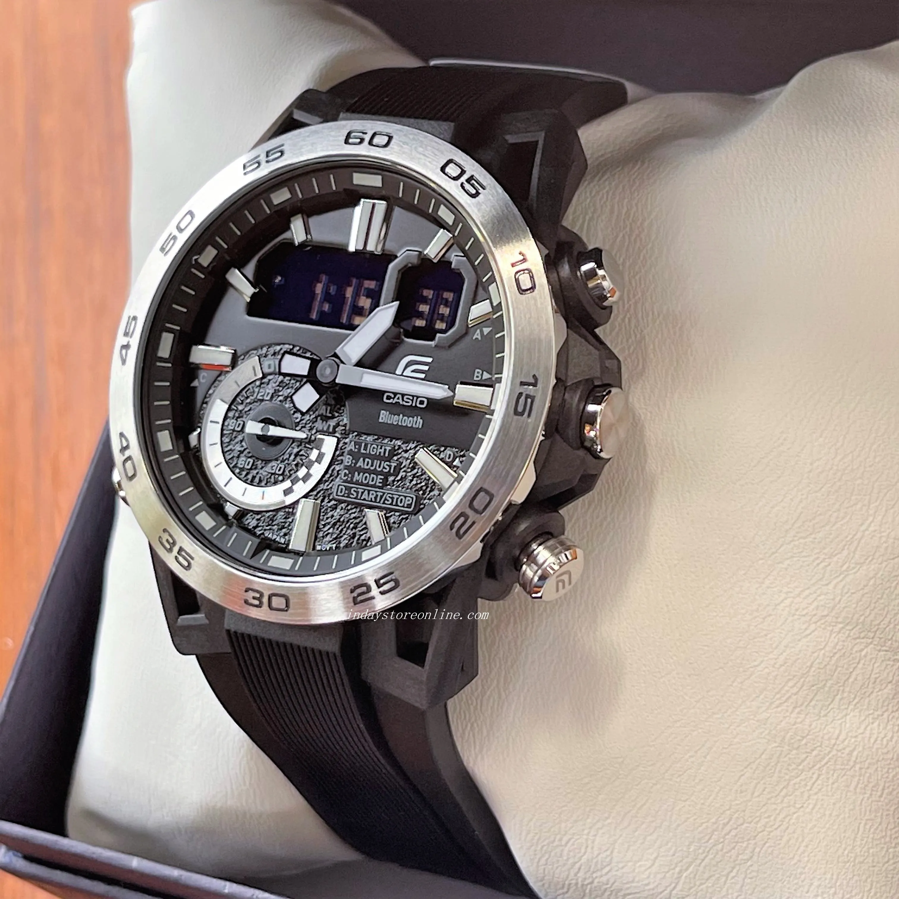 Casio Edifice Men's Watch ECB-40P-1A Edifice Sospensione Mobile link Bluetooth