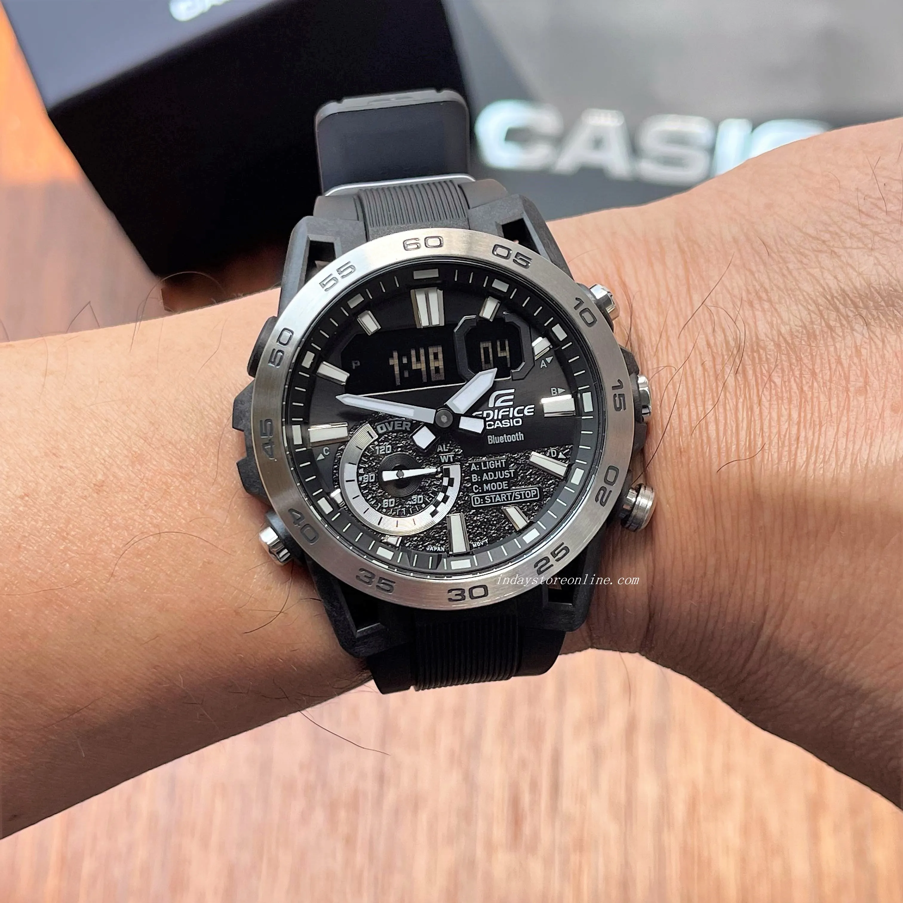 Casio Edifice Men's Watch ECB-40P-1A Edifice Sospensione Mobile link Bluetooth