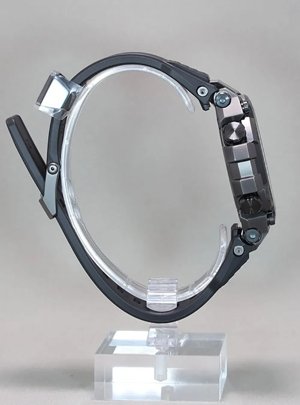 CASIO G-SHOCK MT-G MTG-B3000 SERIES MTG-B3000B-1AJF MADE IN JAPAN JDM