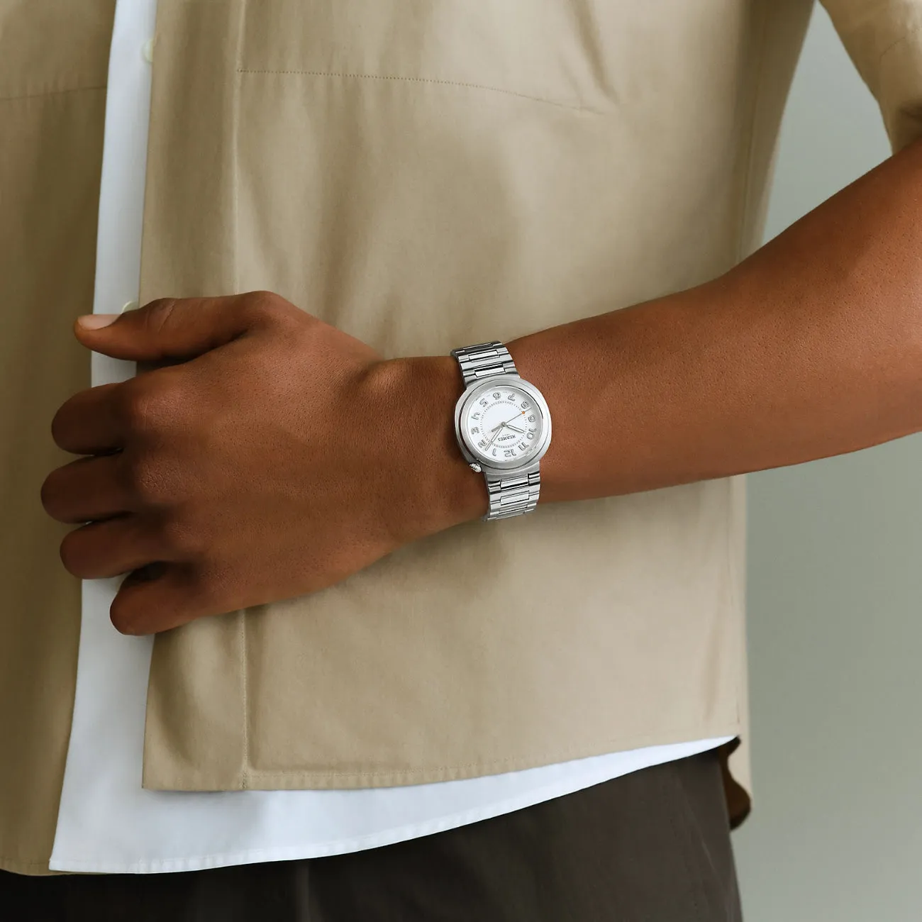 CUT -  LARGE WATCH