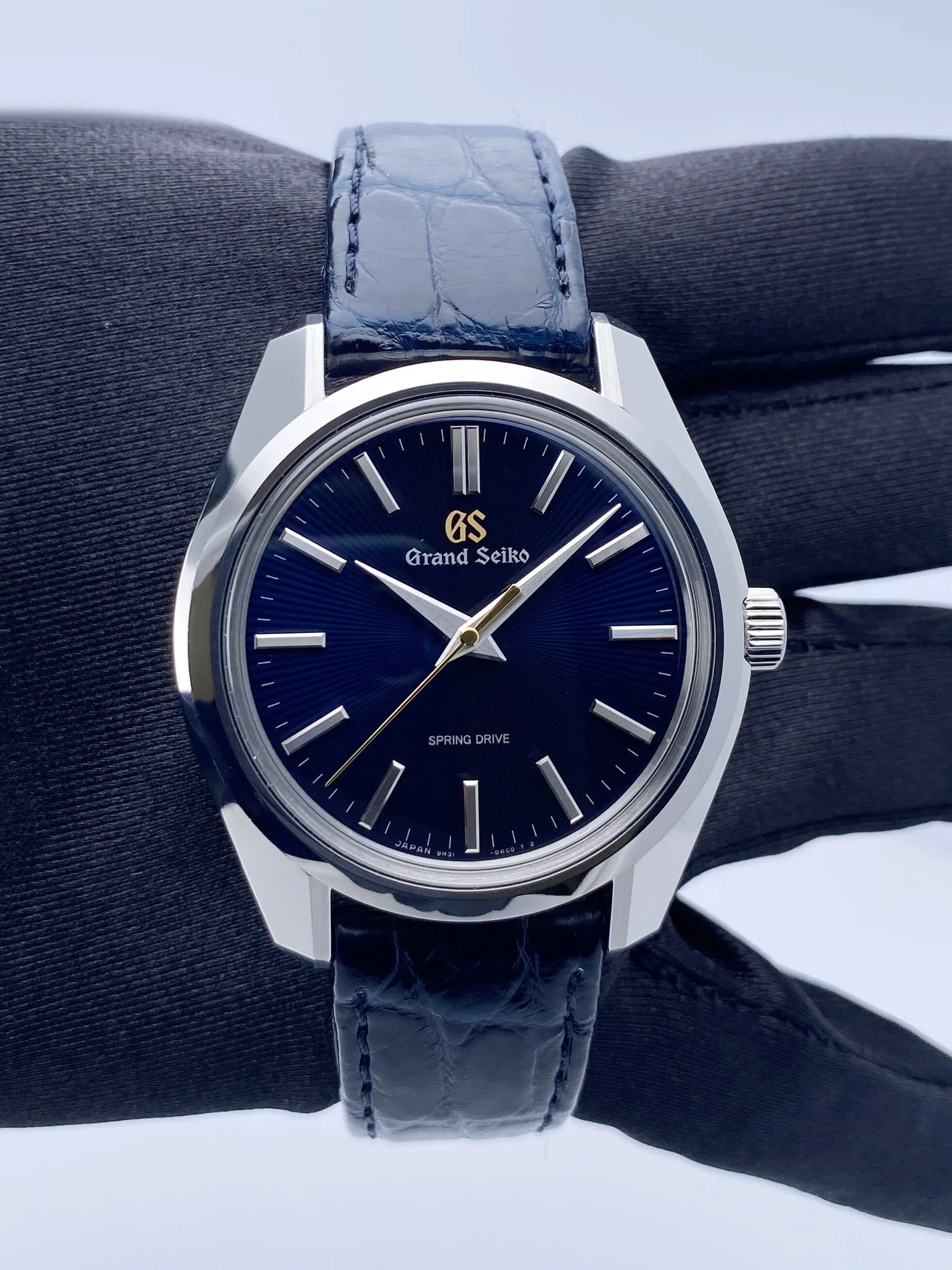 Grand Seiko Heritage SBGY009 55th Anniversary Mens Watch Box Papers