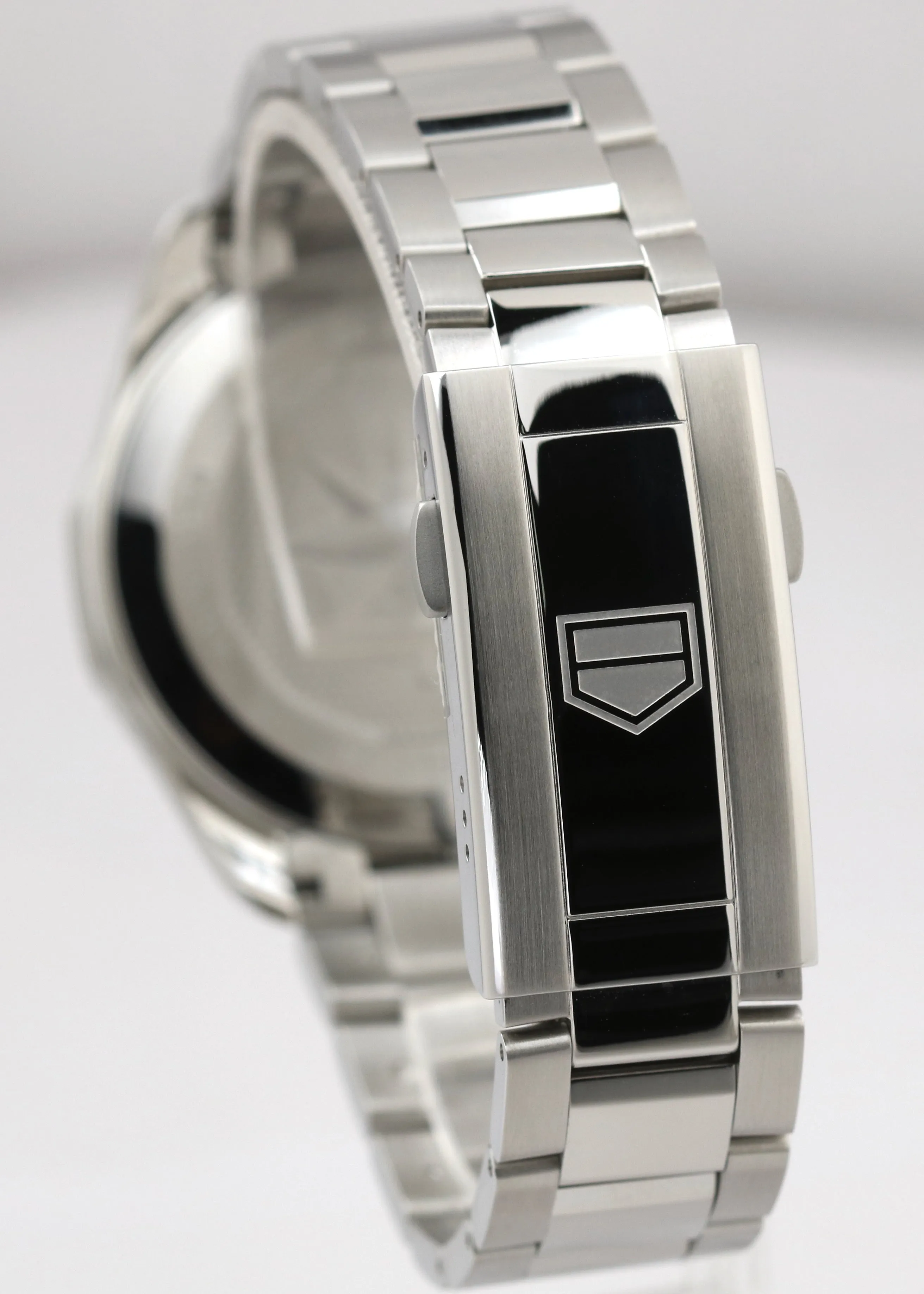 NEW Tag Heuer Aquaracer Professional 200 PAPERS Quartz 40mm WBP1110.BA0627 BOX
