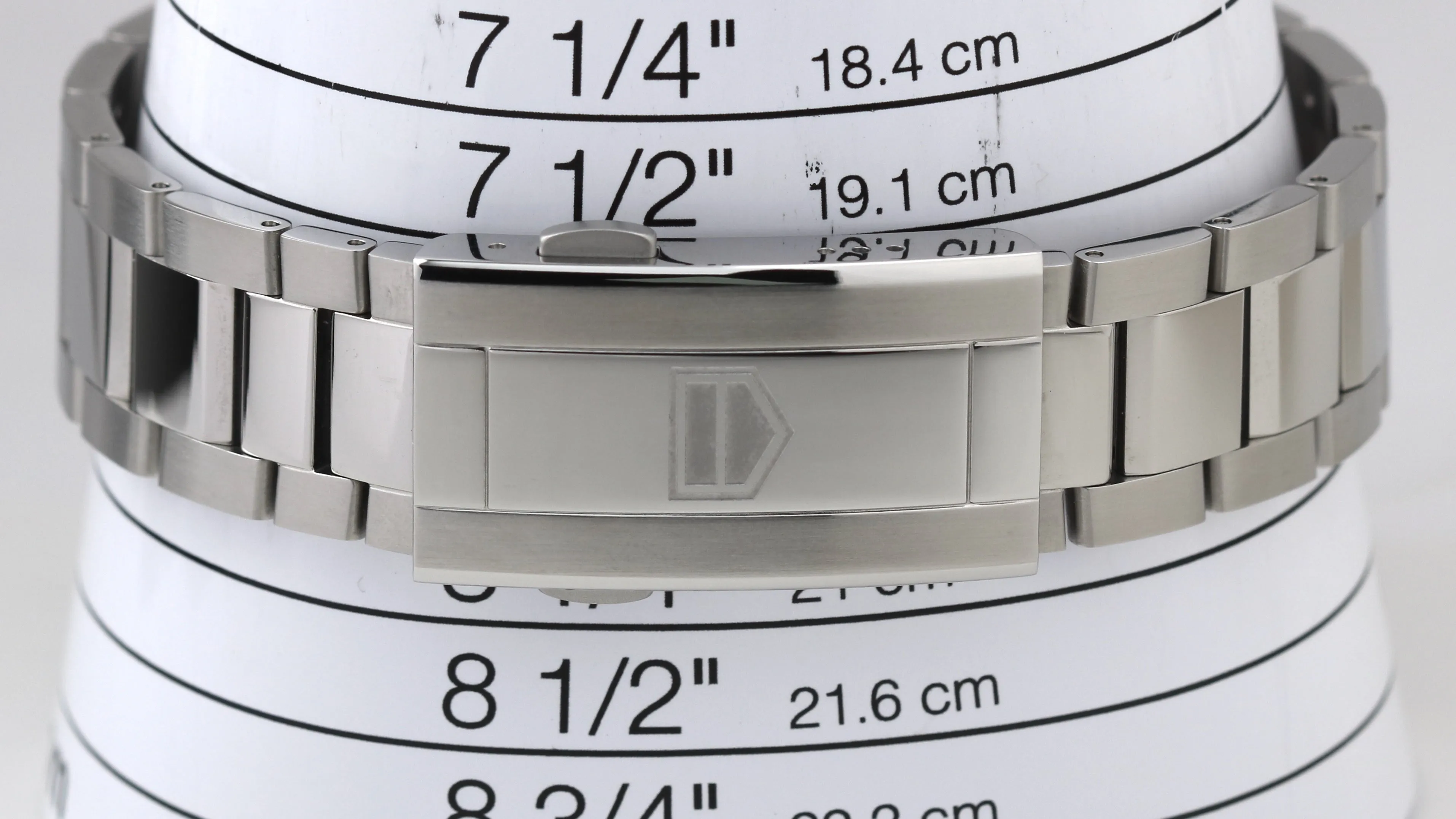 NEW Tag Heuer Aquaracer Professional 200 PAPERS Quartz 40mm WBP1110.BA0627 BOX