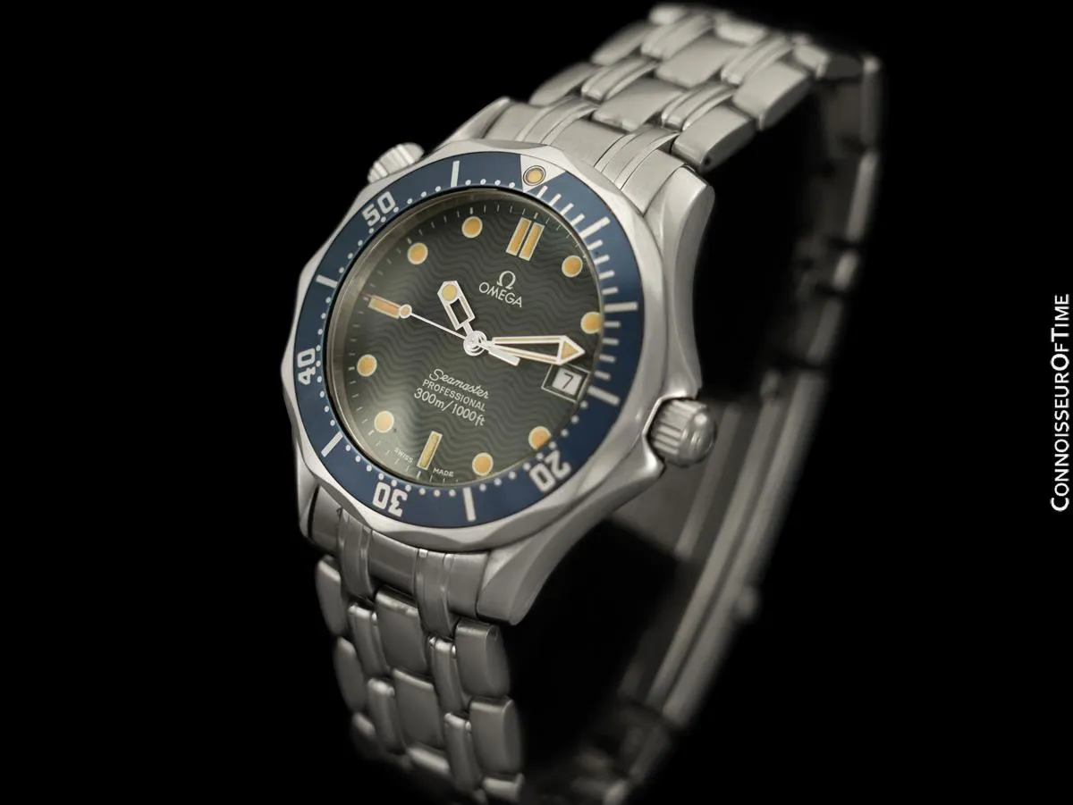 Omega James Bond Seamaster Midsize 300M Professional Diver, Stainless Steel - 2561.80.00