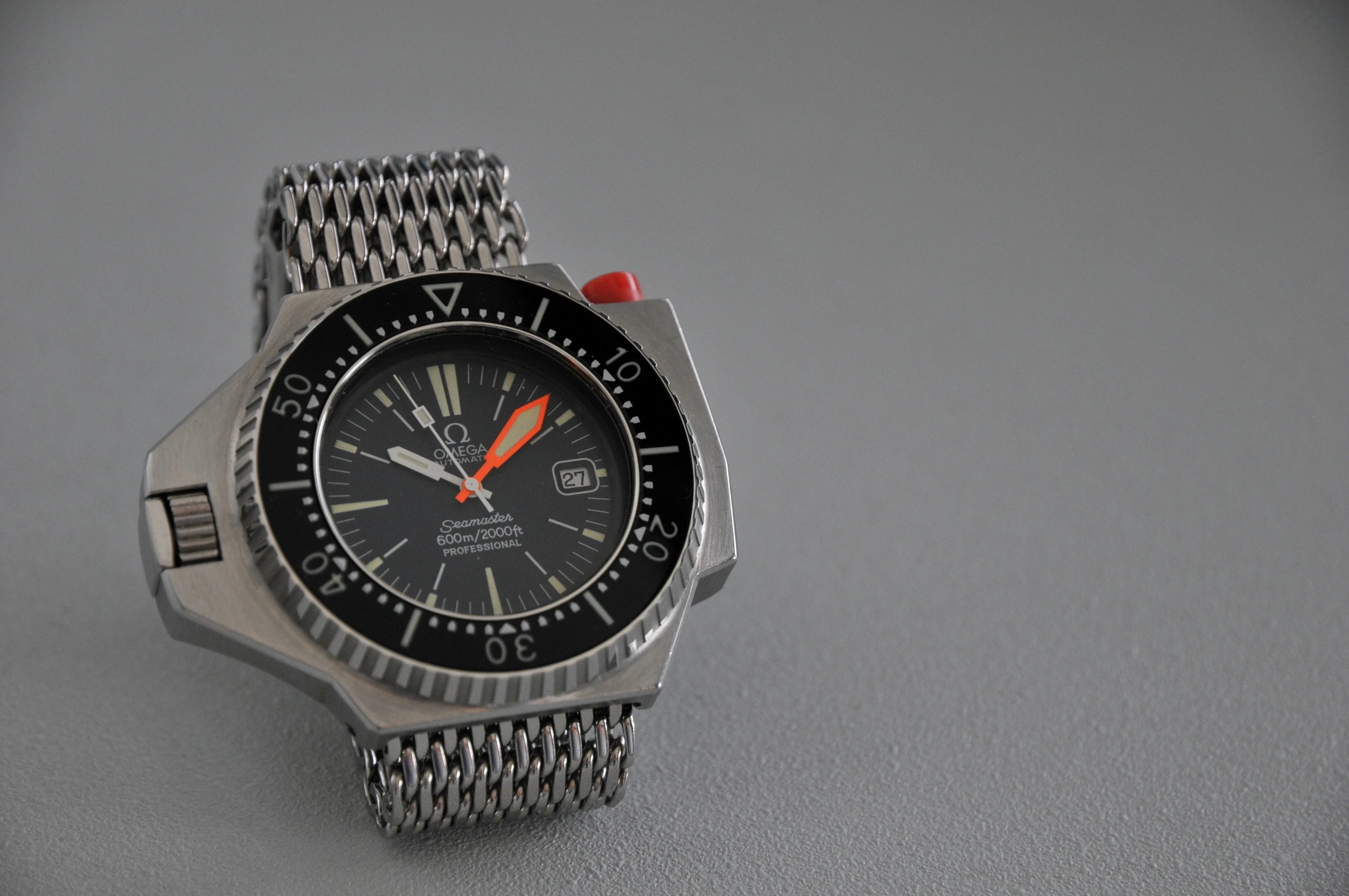Omega Seamaster 600 Ploprof Ref. 166.077