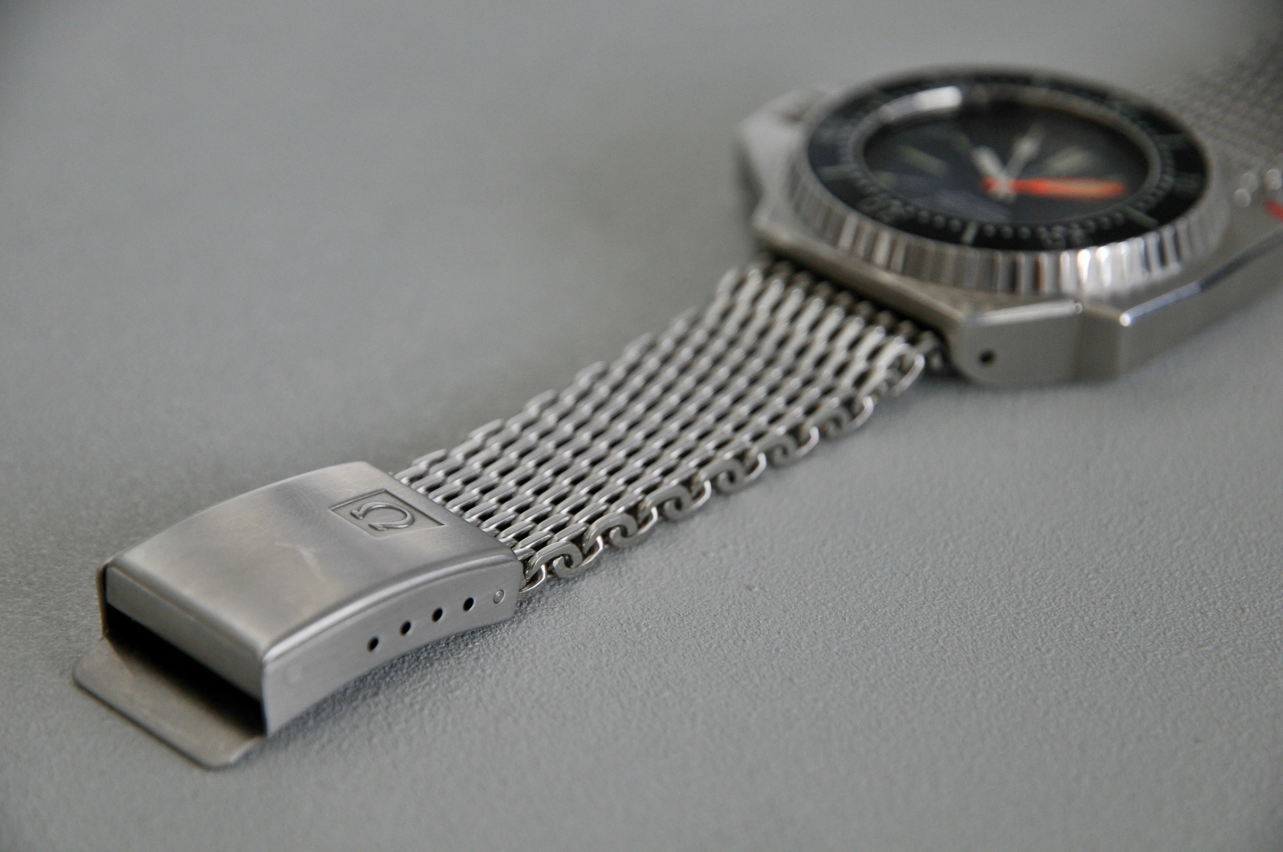 Omega Seamaster 600 Ploprof Ref. 166.077