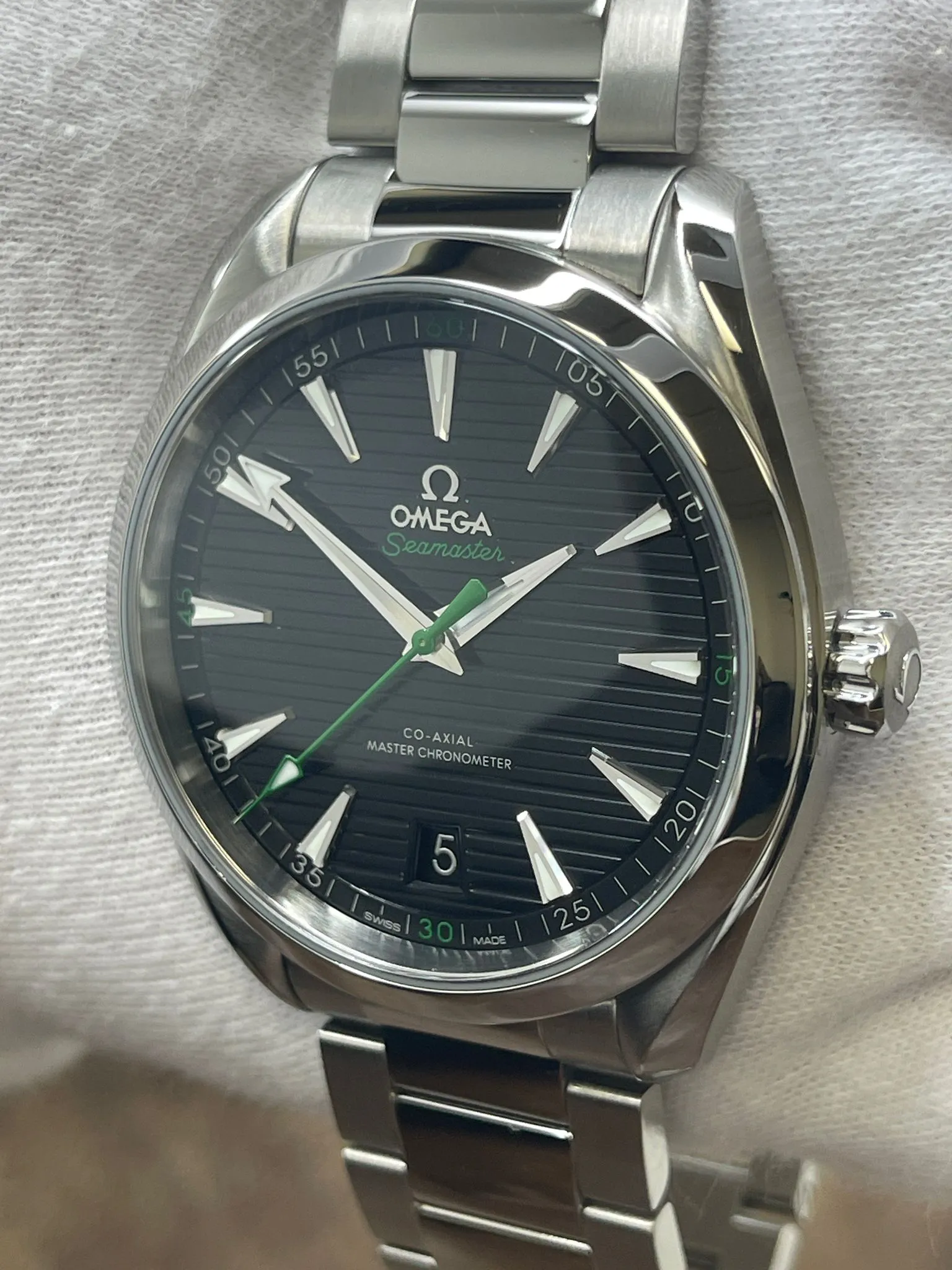 Omega Seamaster Aqua Terra 150M Golf 220.12.41.21.01.002 Black Dial Automatic Men's Watch