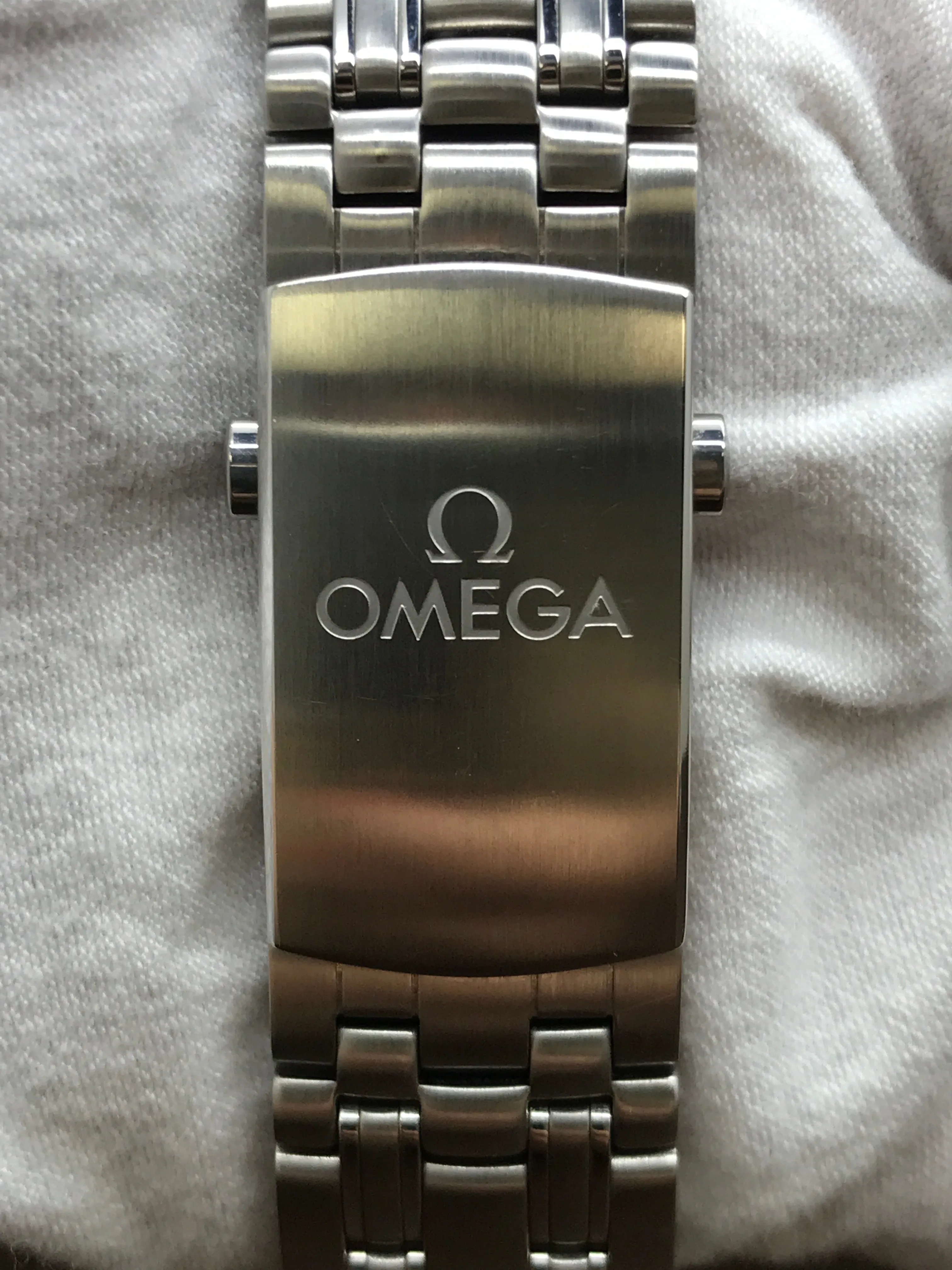 Omega Seamaster Diver 300M 212.30.44.52.03.001 Blue Dial Automatic Men's Watch