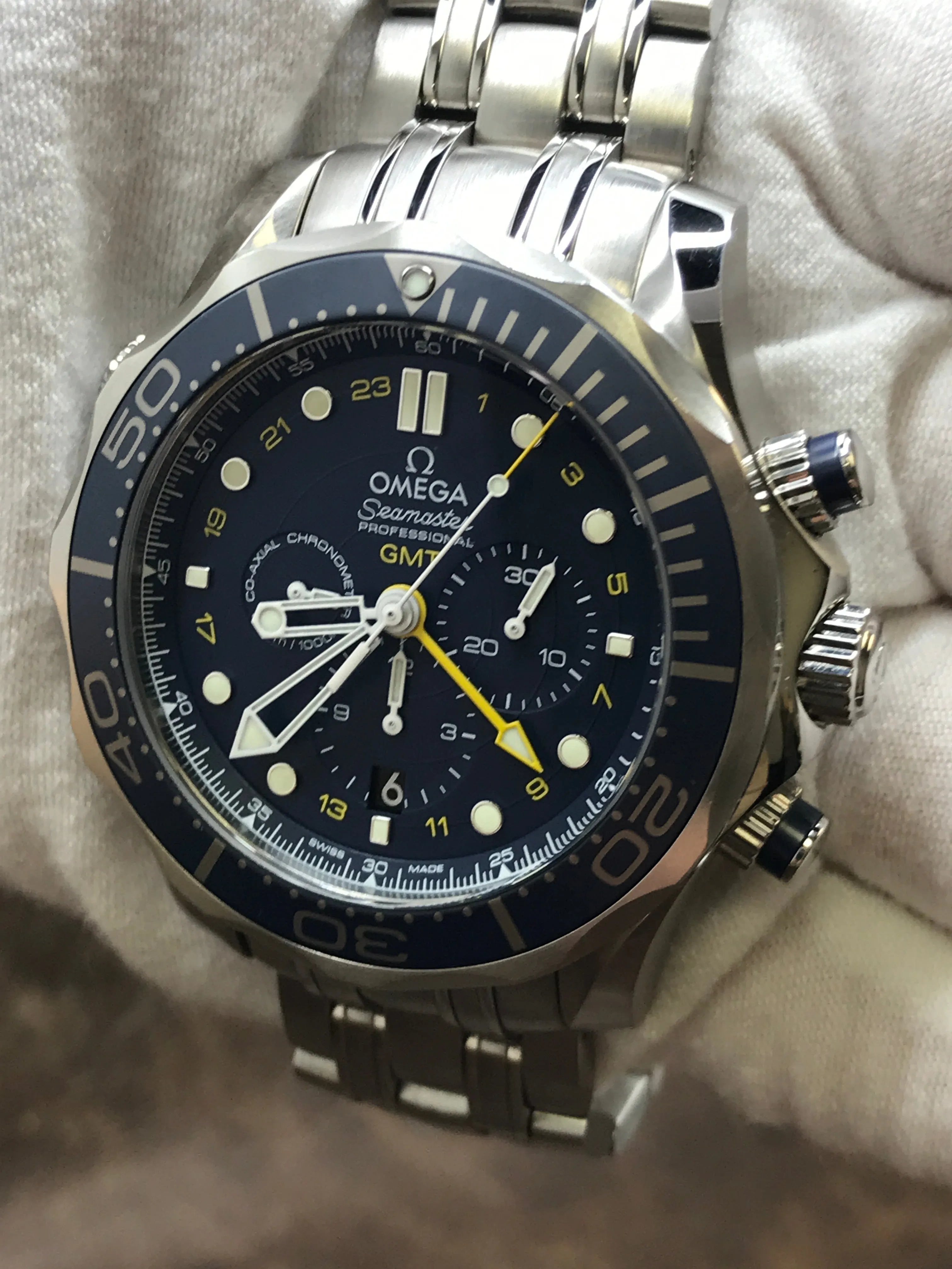 Omega Seamaster Diver 300M 212.30.44.52.03.001 Blue Dial Automatic Men's Watch