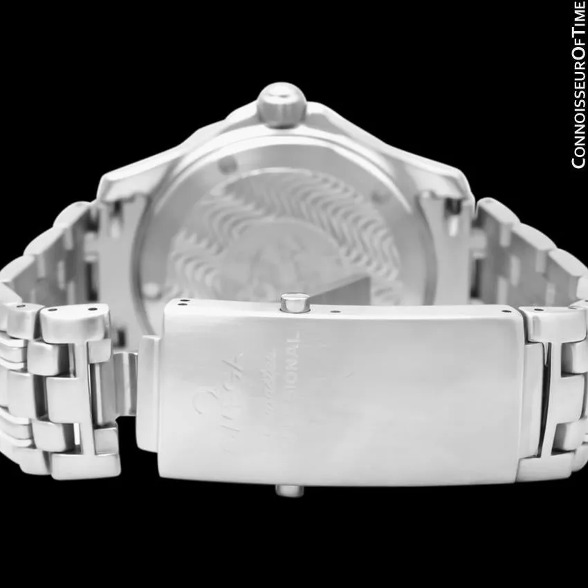 Omega Seamaster Midsize 300M (James Bond Style) Professional Diver, Stainless Steel - 2562.80.00