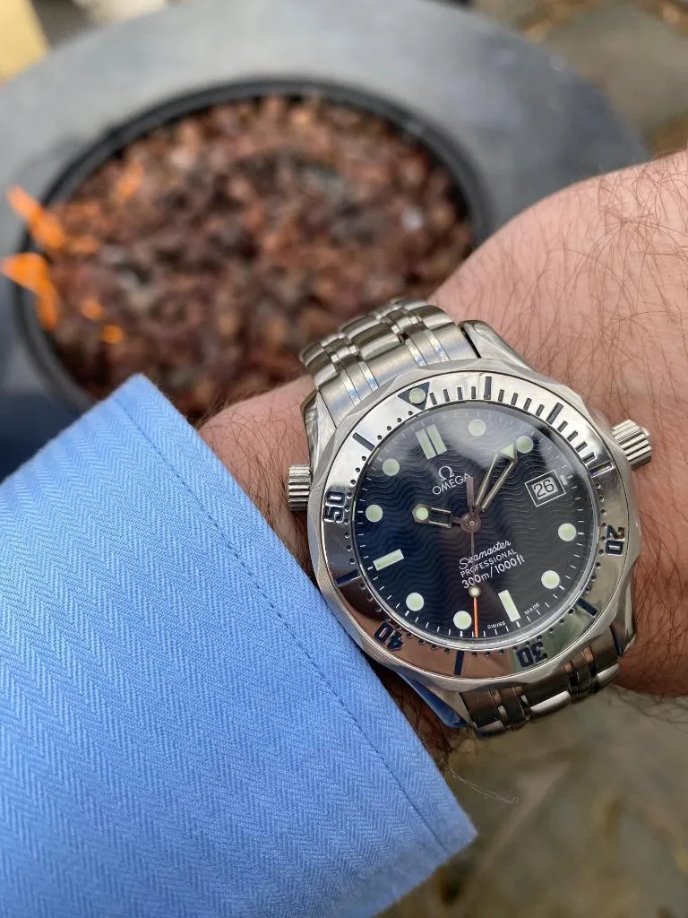 Omega Seamaster Midsize 300M Professional Divers (James Bond Style) Watch, Stainless Steel - 2562.80.00