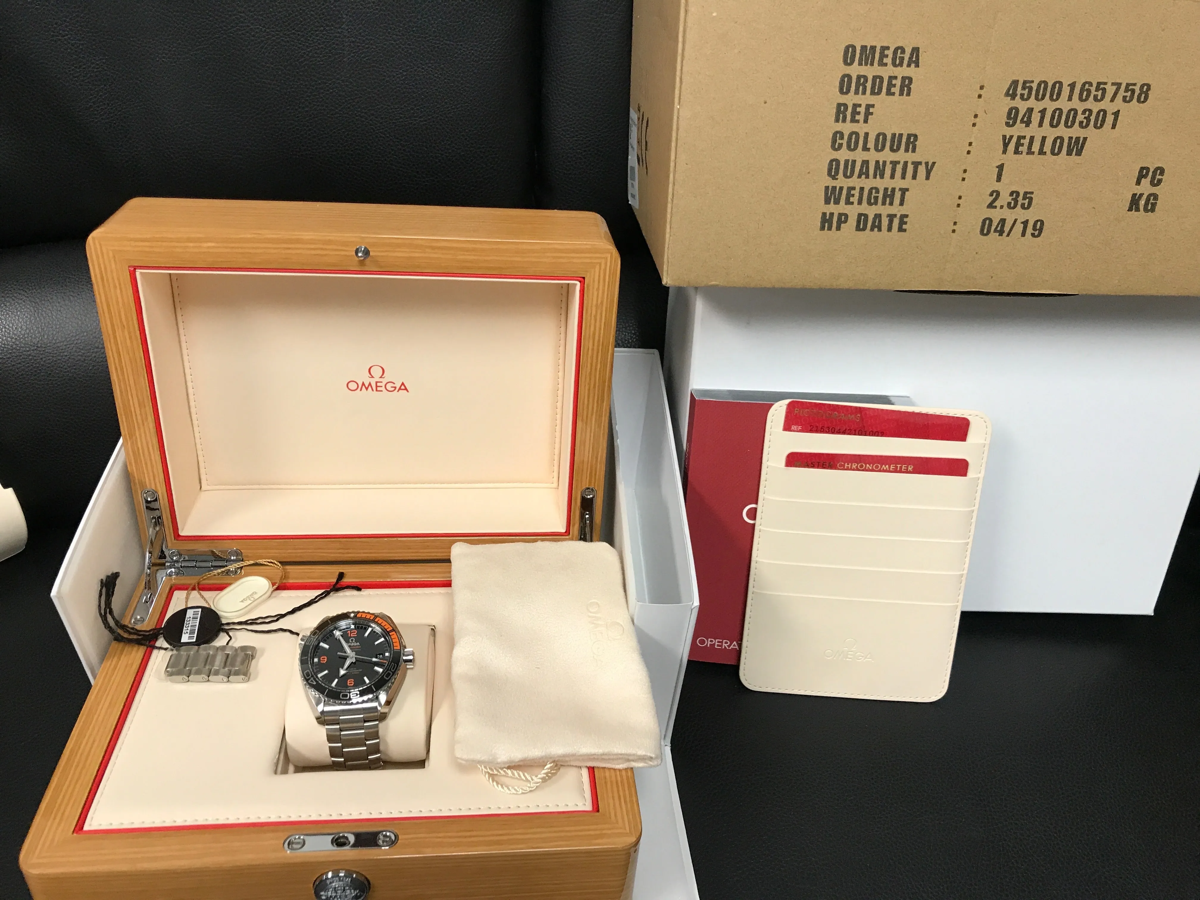 Omega Seamaster Planet Ocean 215.30.44.21.01.002 Black Dial Automatic Men's Watch
