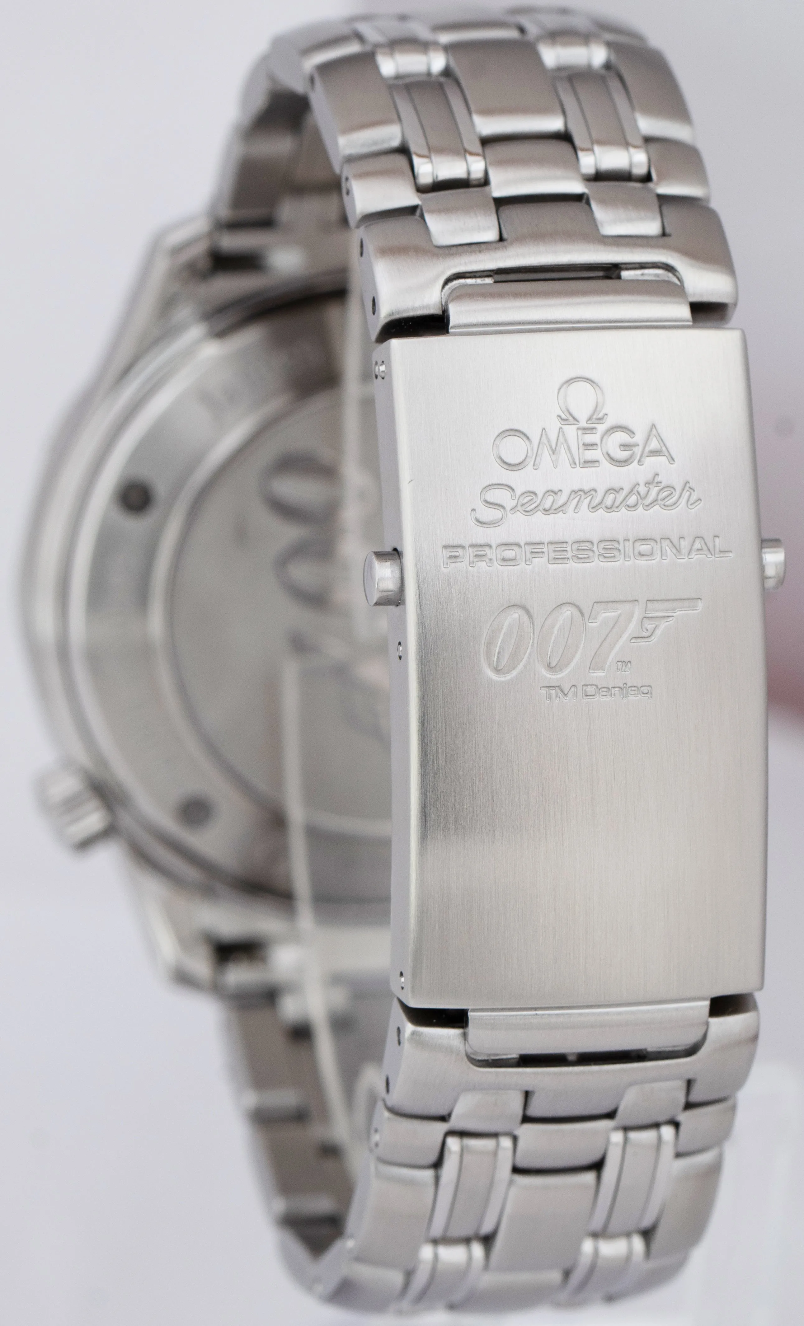 Omega Seamaster Professional 300M Black 007 41mm Watch 212.30.41.20.01.001