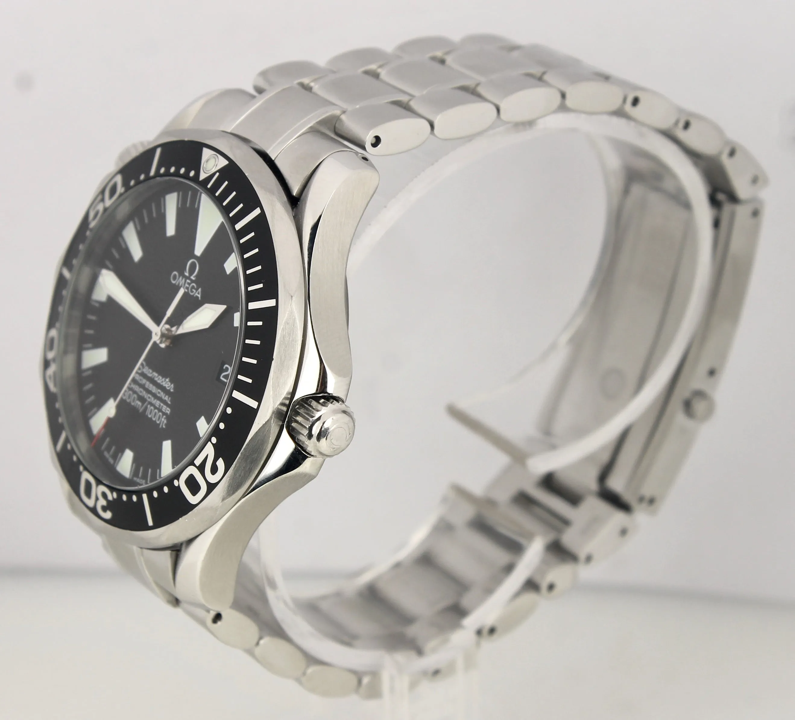 Omega Seamaster Professional Sword Hands Black 300M 2254.50 41mm Automatic Watch