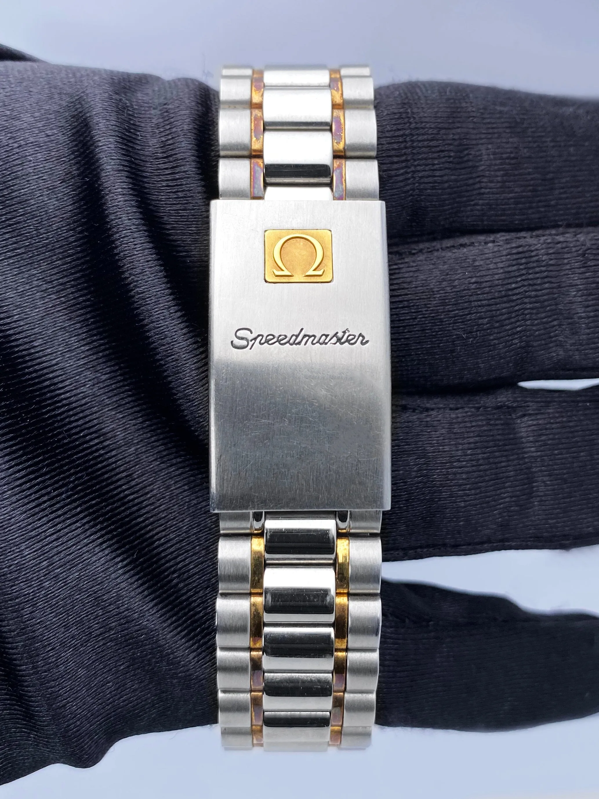Omega Speedmaster 3310.10 Champagne Dial Two-Tone Mens Watch