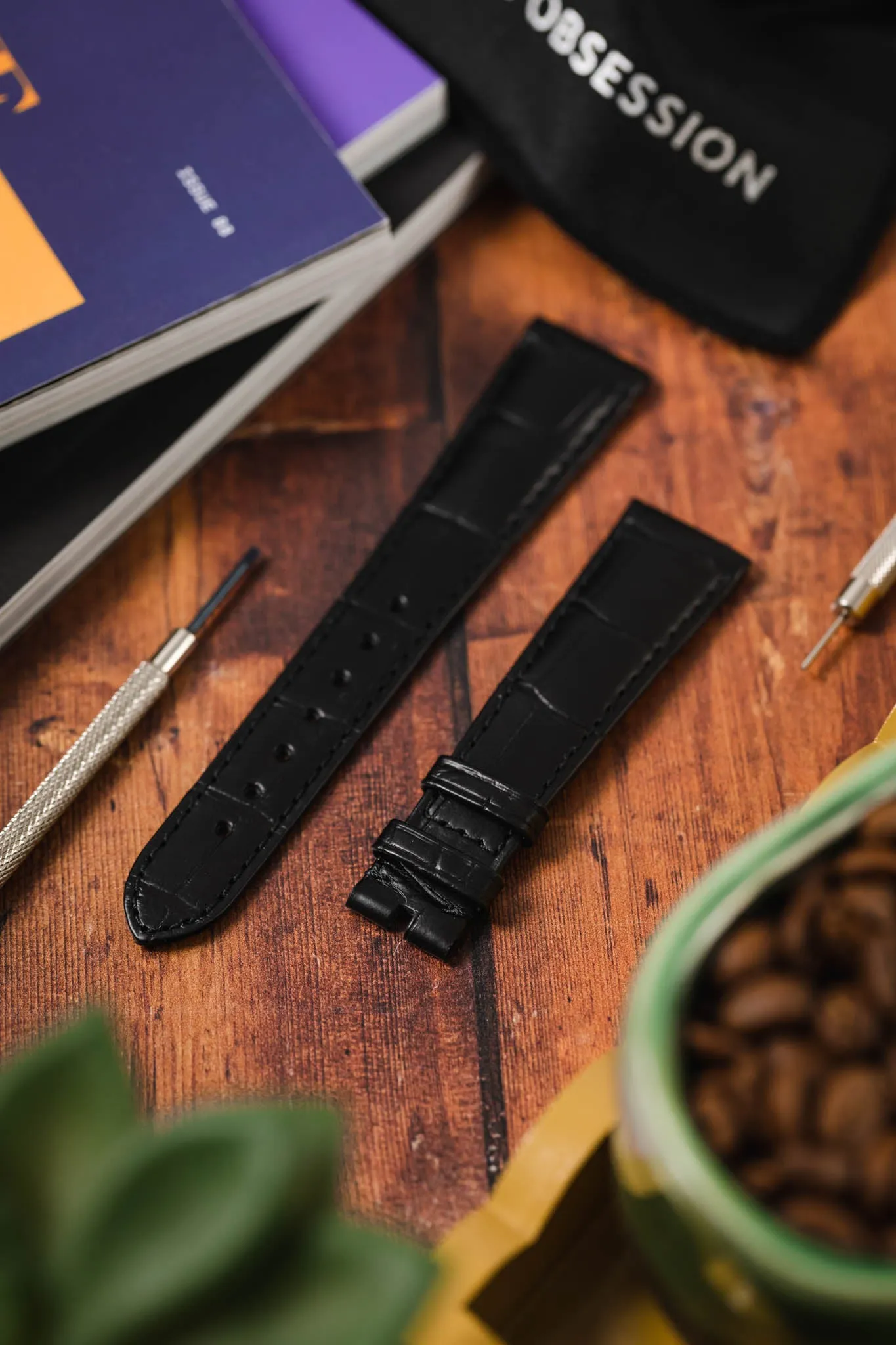 OMEGA Z016215 Genuine Alligator Low Profile 19mm Strap - BLACK