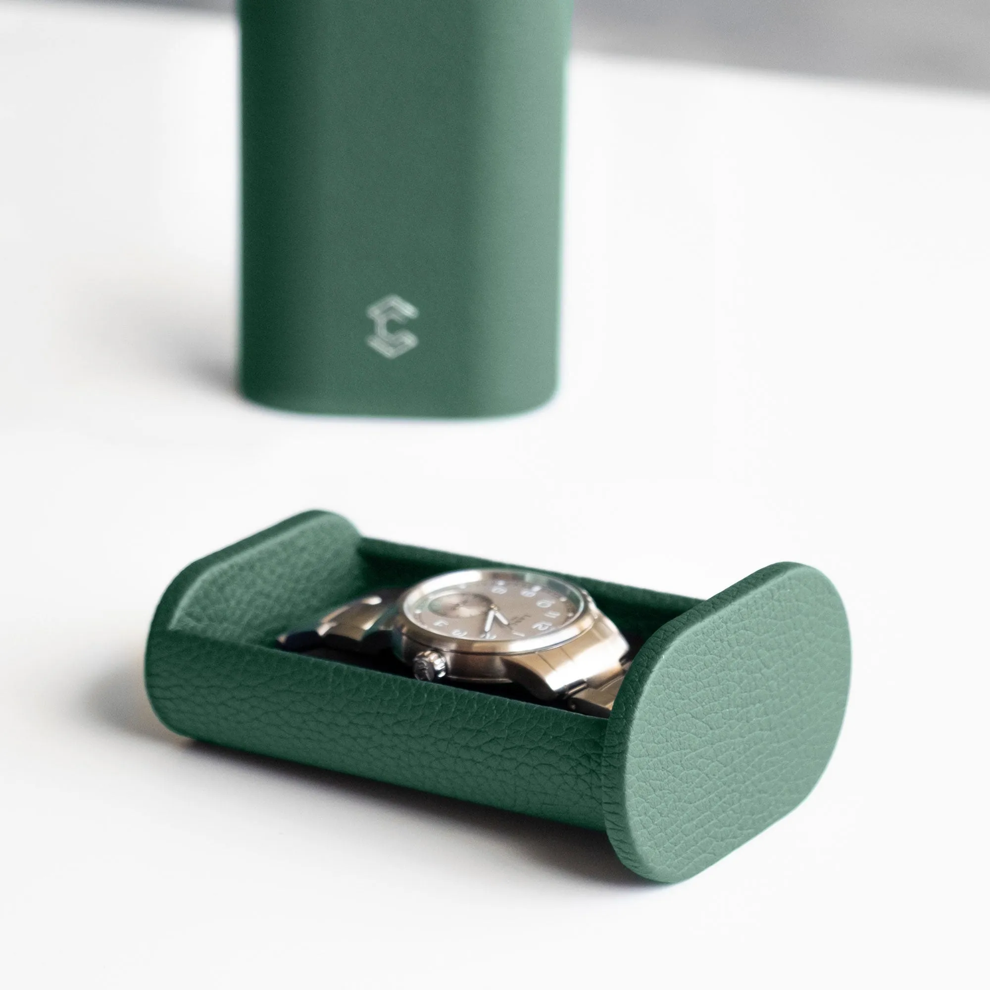 OSCAR 1 WATCH ROLL - EMERALD