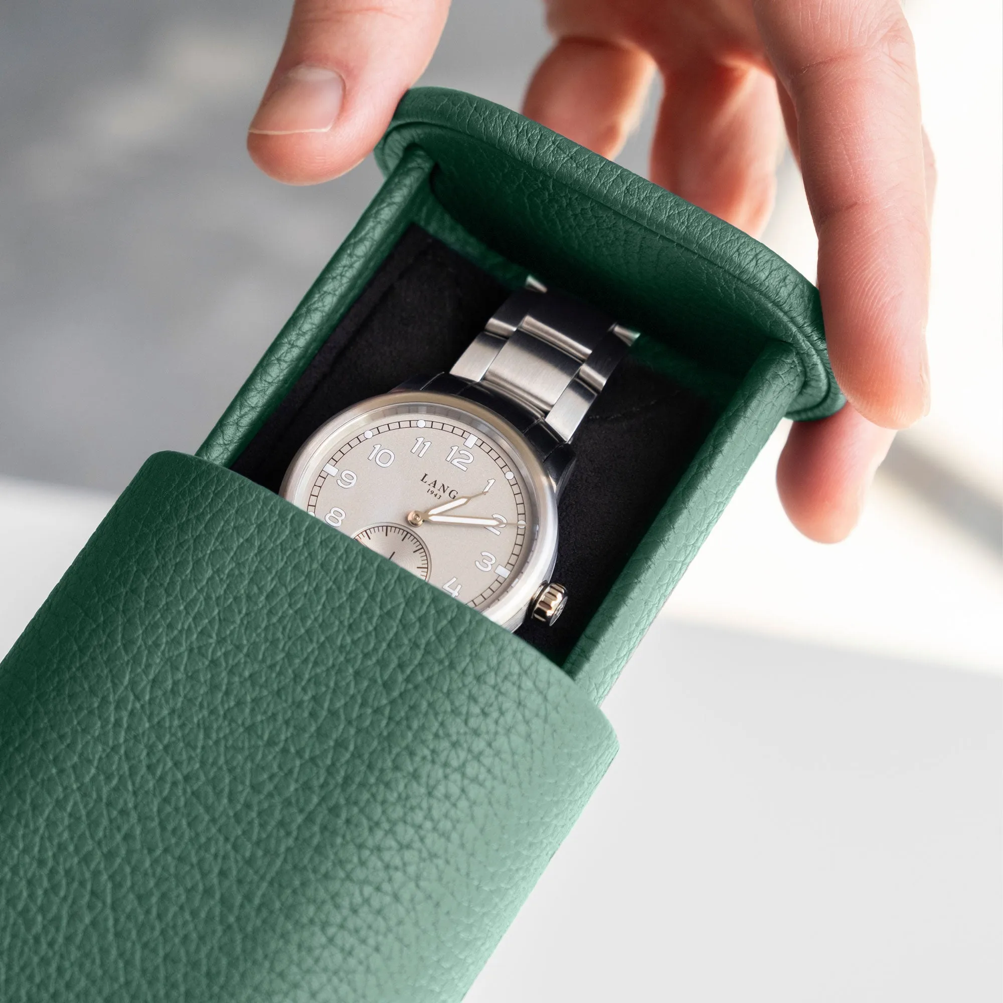 OSCAR 1 WATCH ROLL - EMERALD