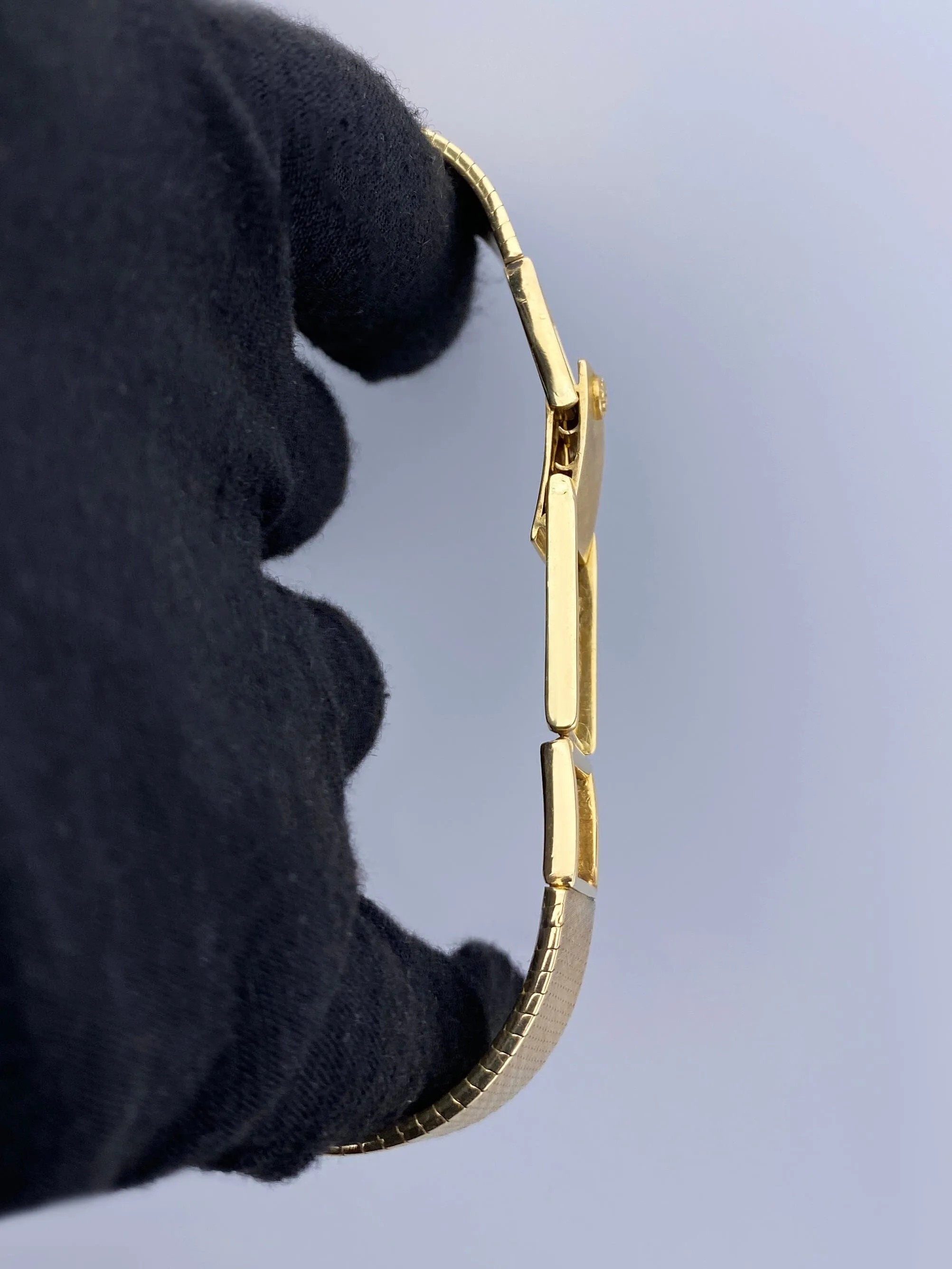 Patek Philippe Calatrava 3468/5 18K Yellow Gold Mens Watch
