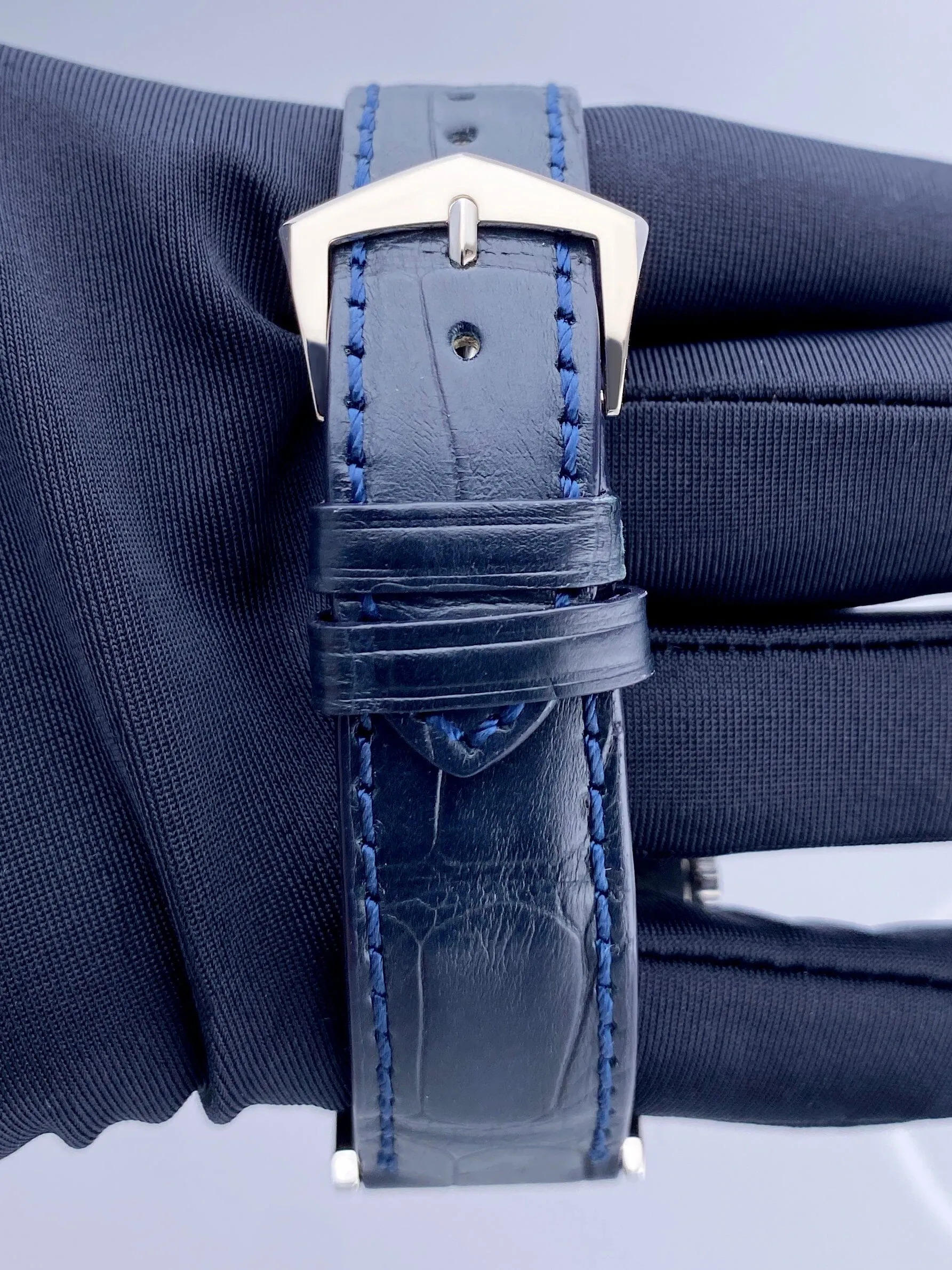 Patek Philippe Calatrava 3588/1G Blue Dial Mens Watch