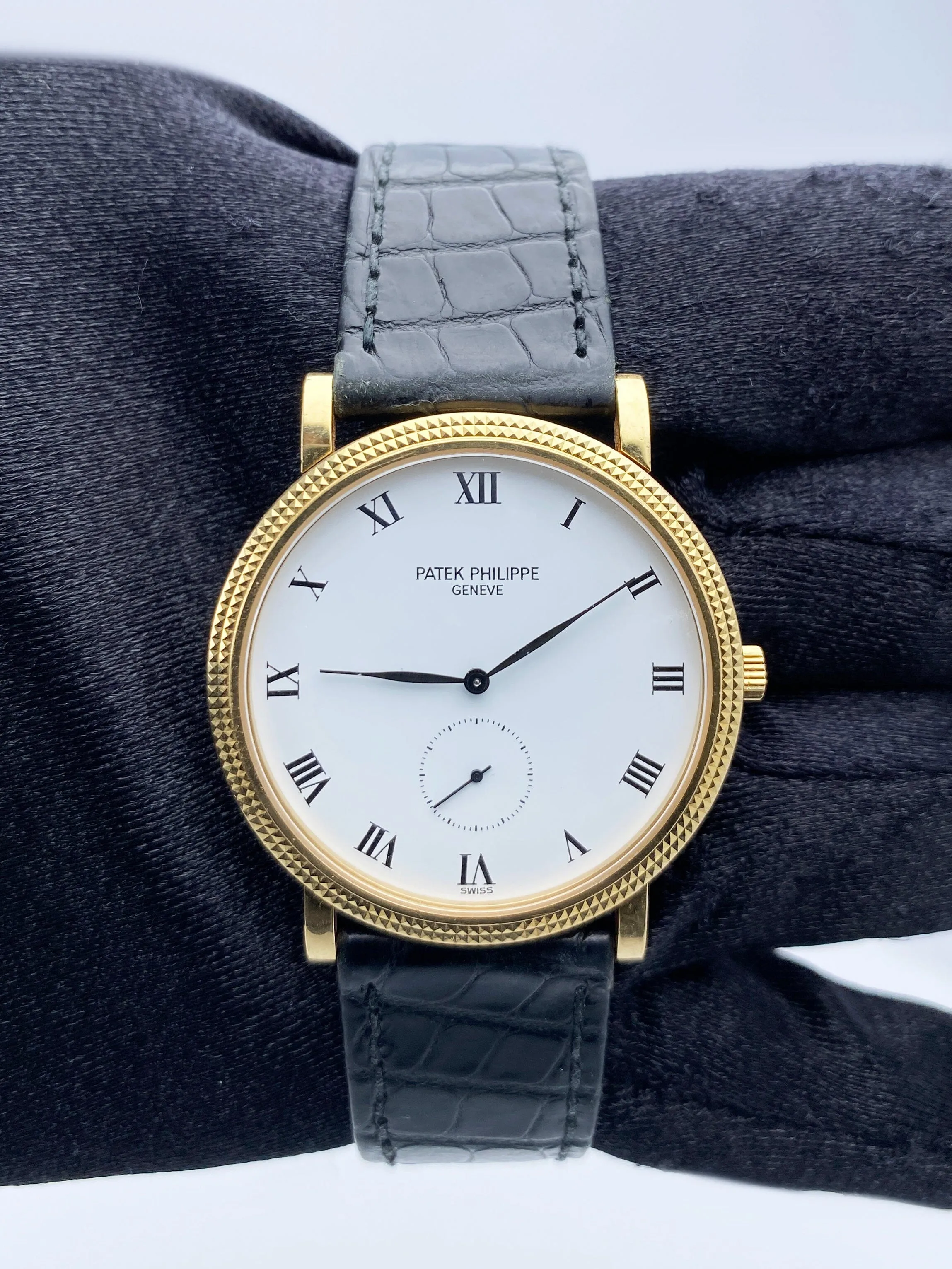 Patek Philippe Calatrava 3919R Mens Watch