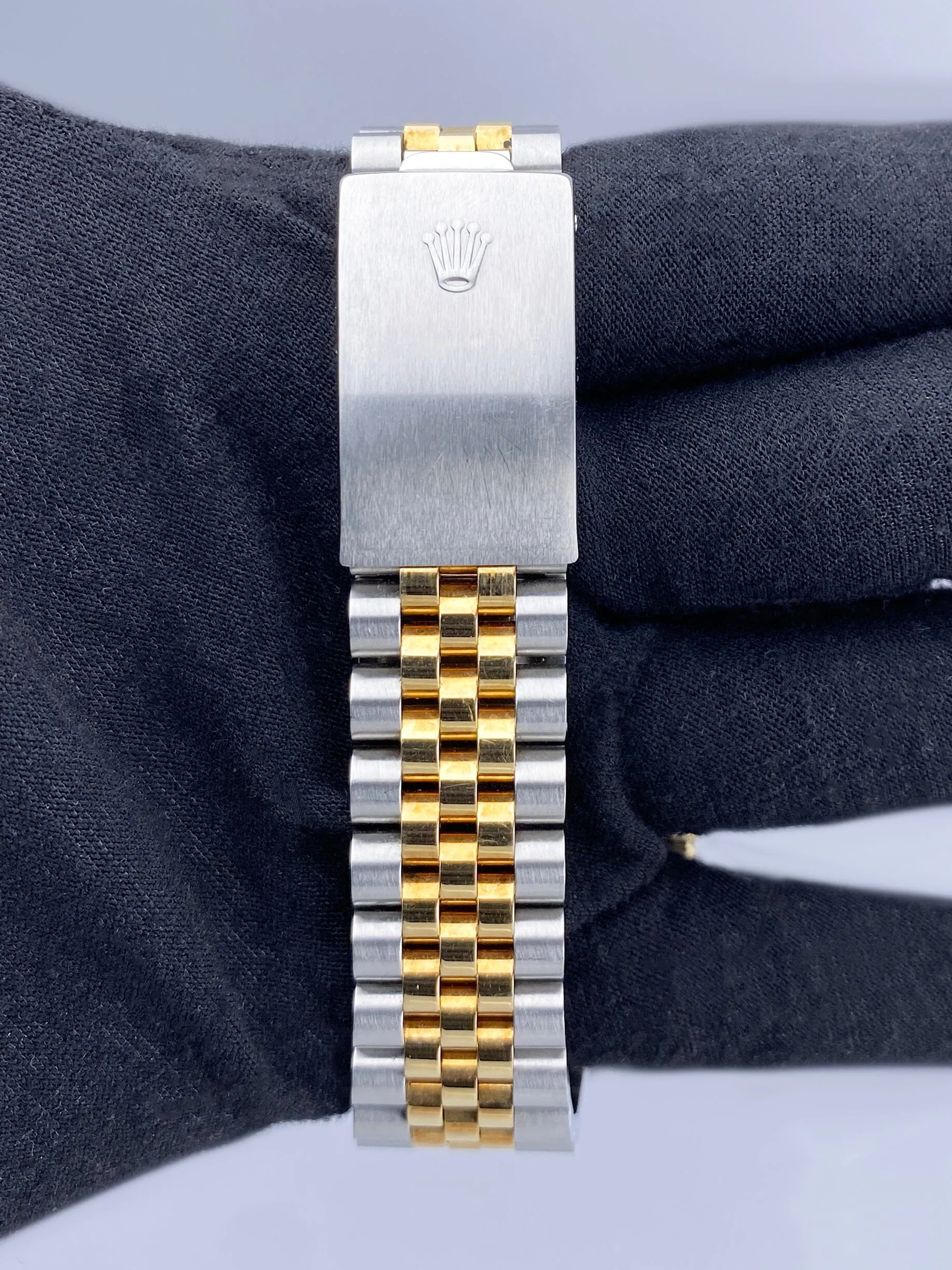 Rolex Datejust 16233 Black Dial Mens Watch Box Papers