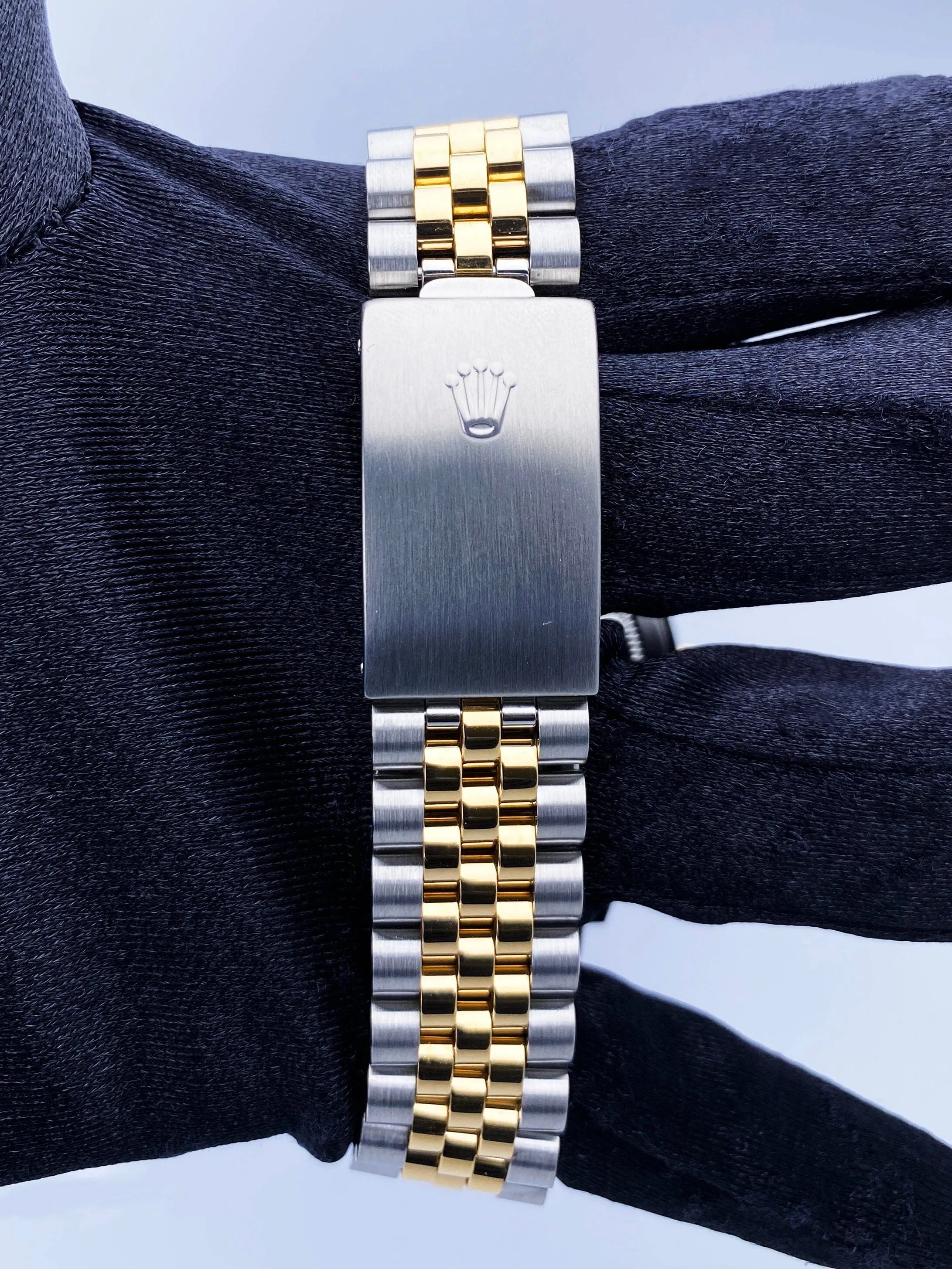 Rolex Datejust 16233 Blue Vignette Diamond Dial Mens Watch